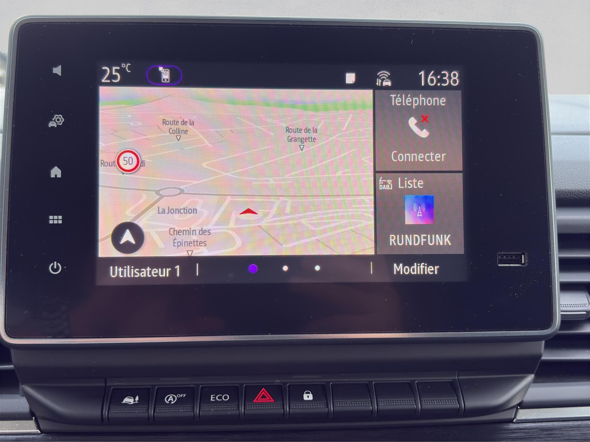 RENAULT Trafic Blue dCi 170 Grand Passenger Techno EDC-image-12