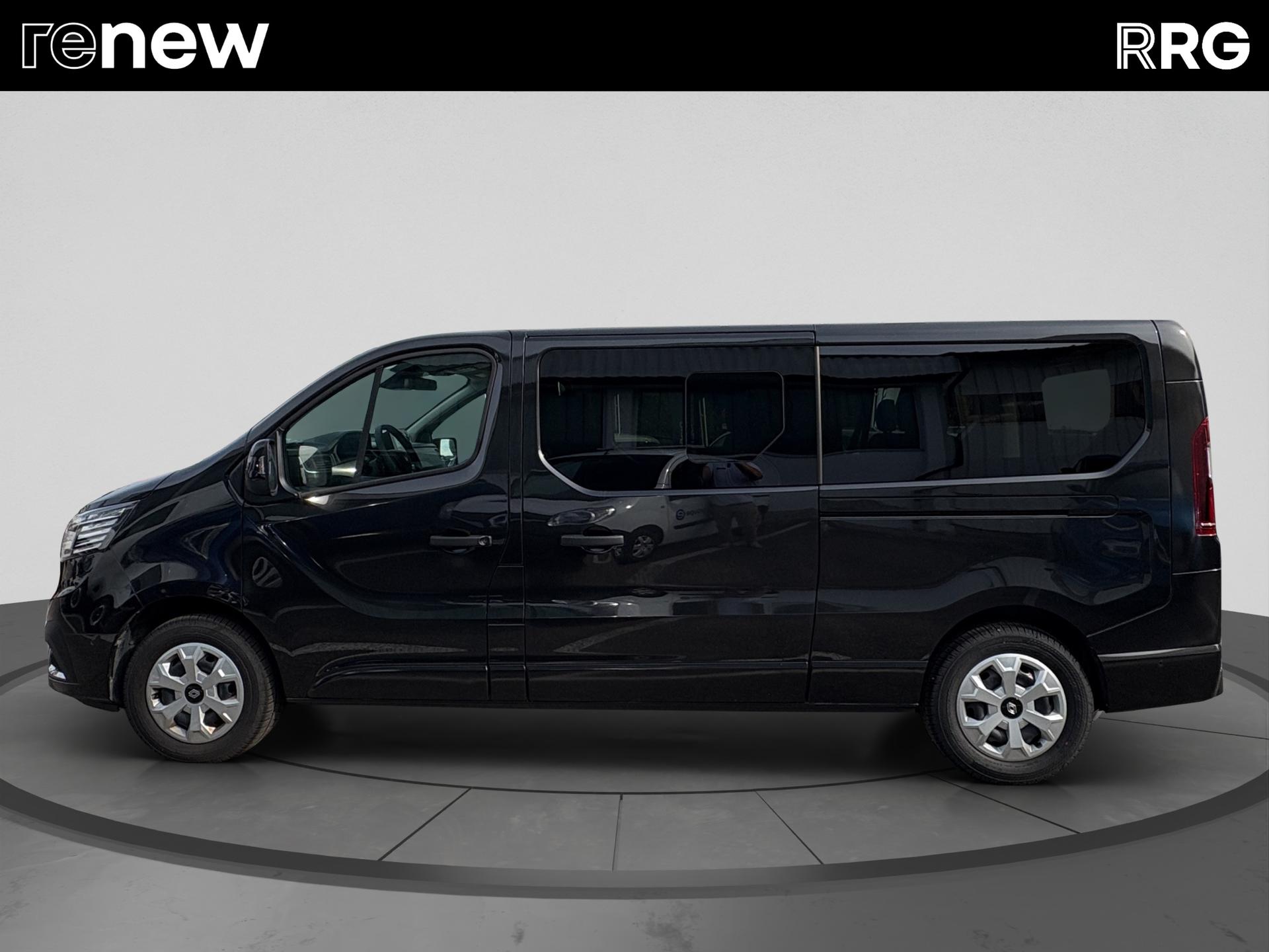 RENAULT Trafic Blue dCi 170 Grand Passenger Techno EDC-image-5