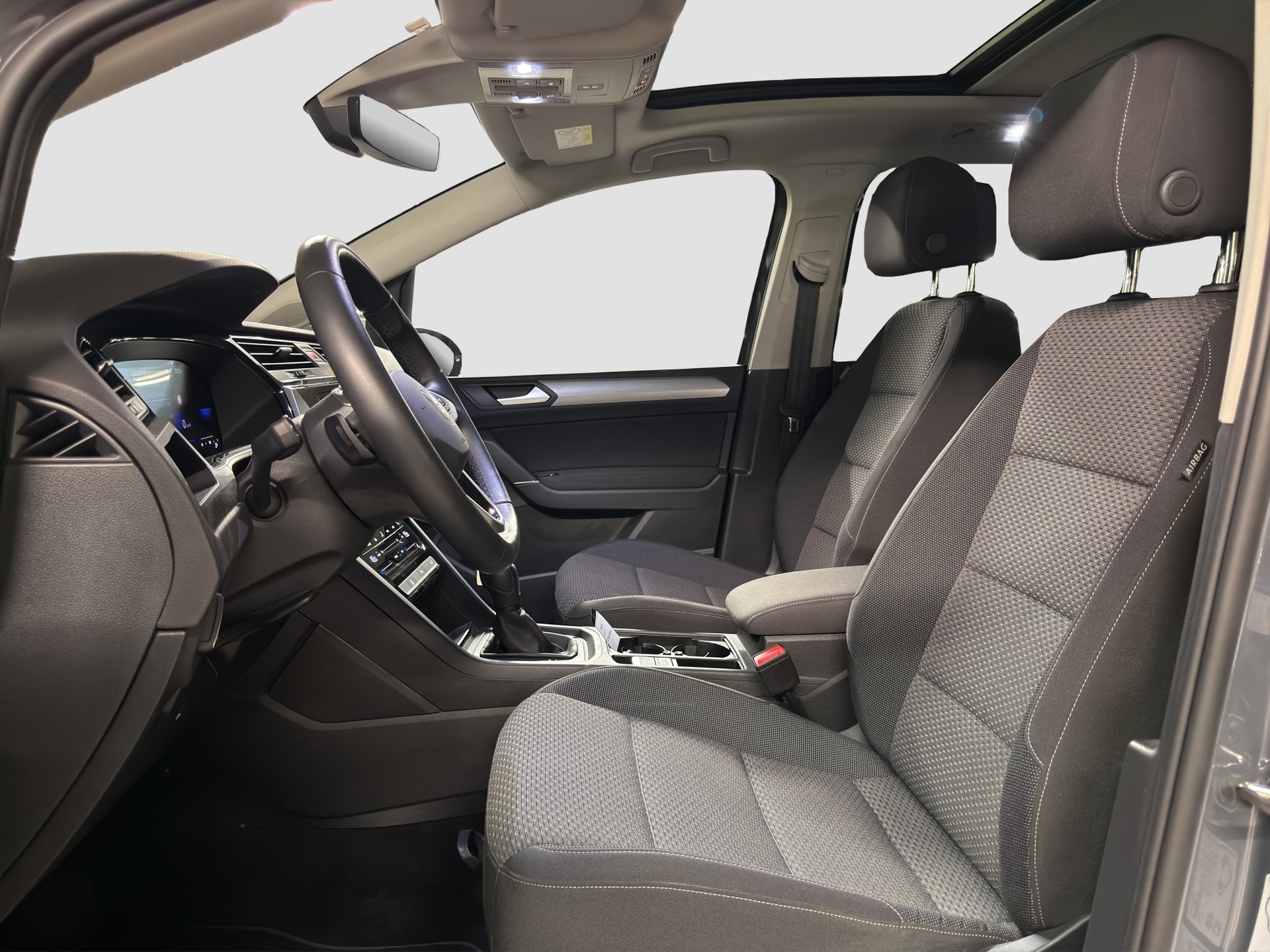 VW Touran 2.0 TDI Comfortline DSG | 7-Sitzer | PANO | FACELIFT-image-8