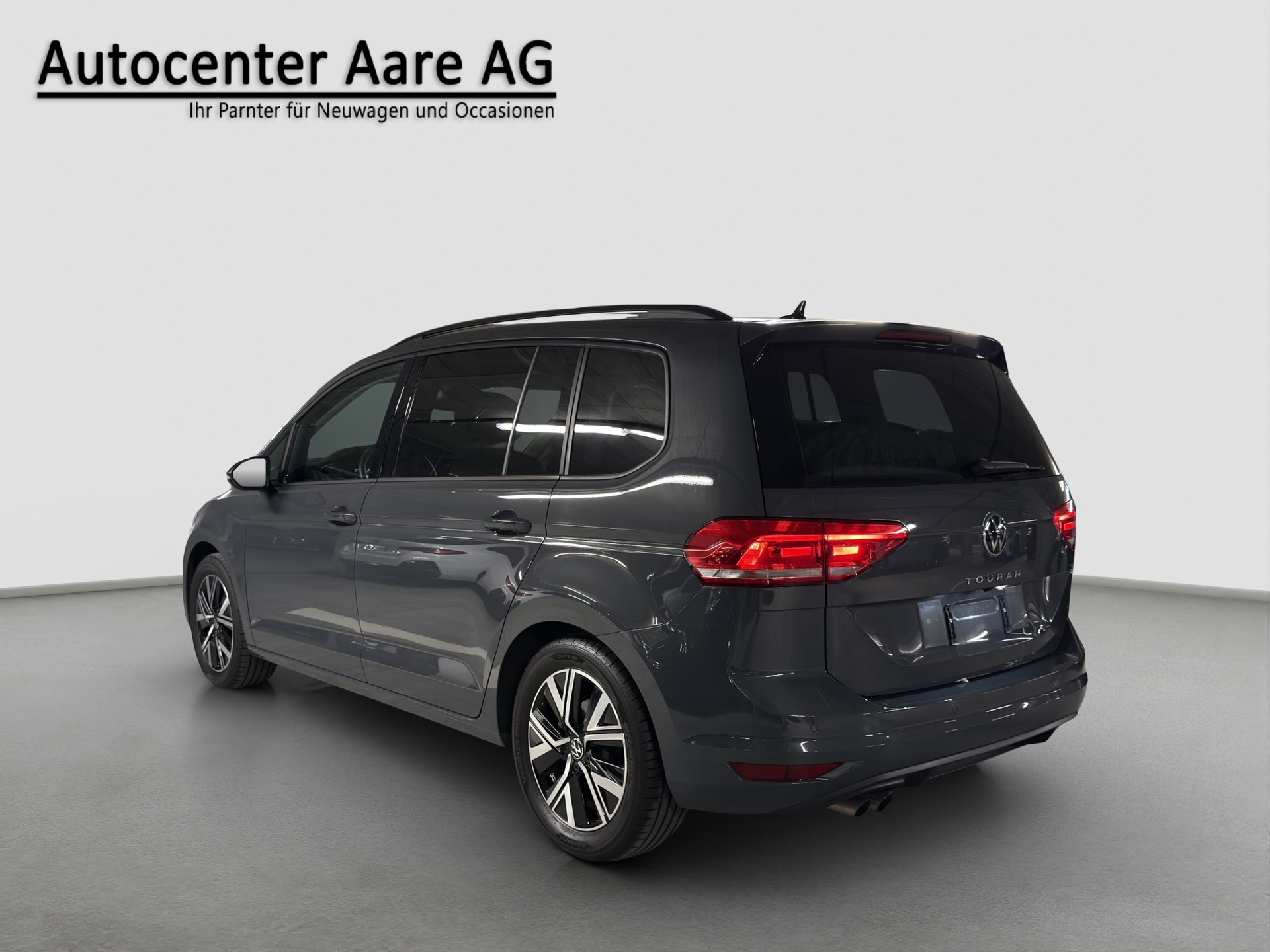 VW Touran 2.0 TDI Comfortline DSG | 7-Sitzer | PANO | FACELIFT-image-4