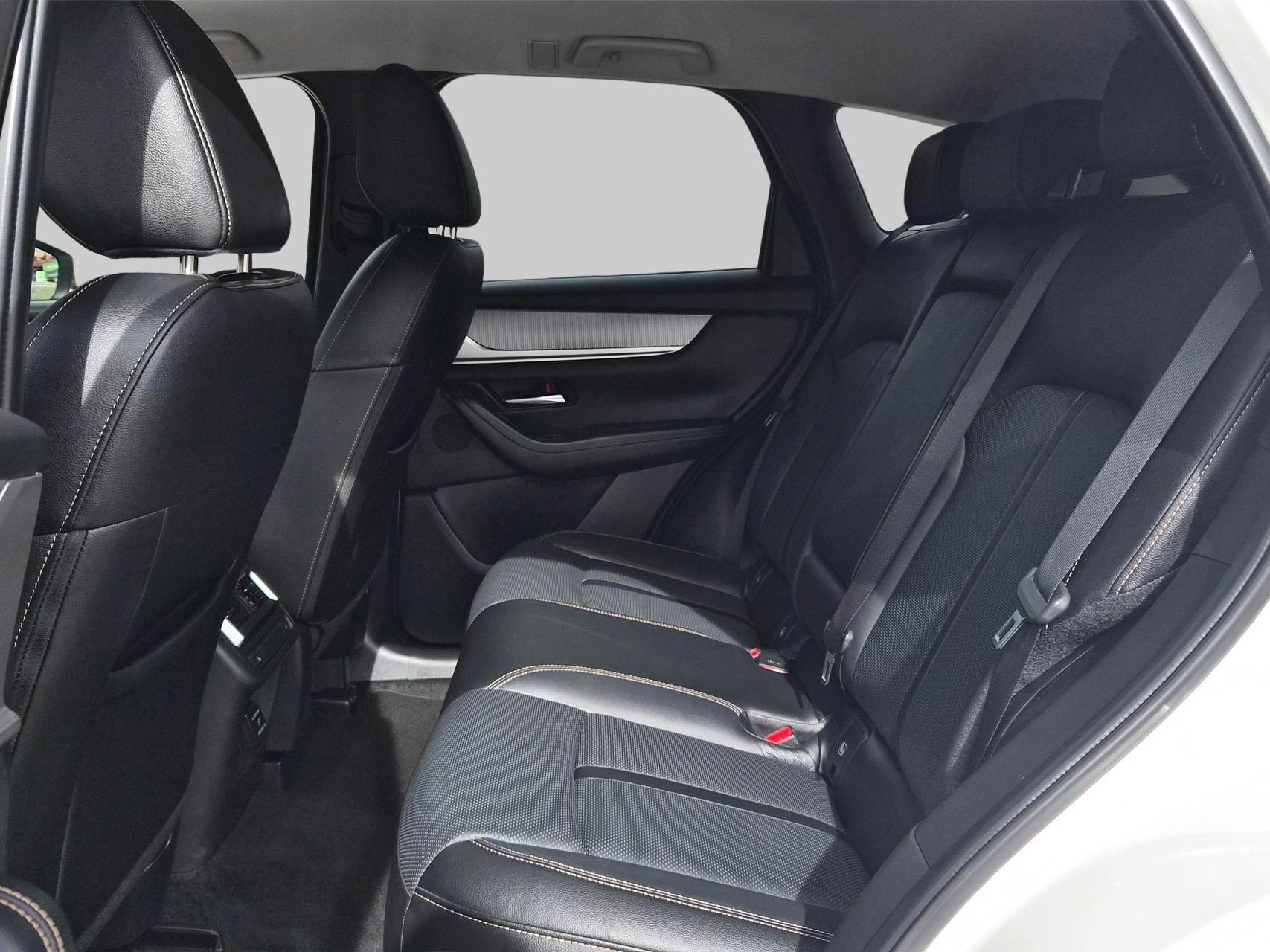 MAZDA CX-60 e-Skyactiv PHEV 327 AWD Homura-image-8