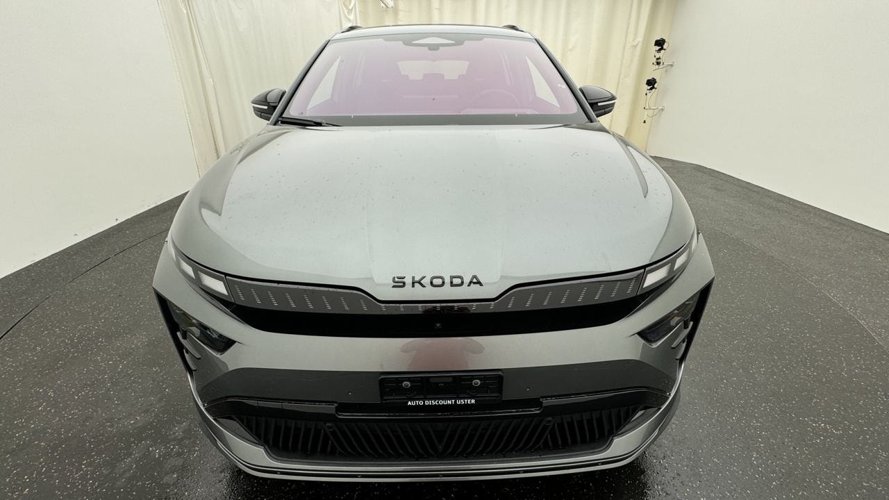 SKODA Enyaq 4x4 RS-image-4
