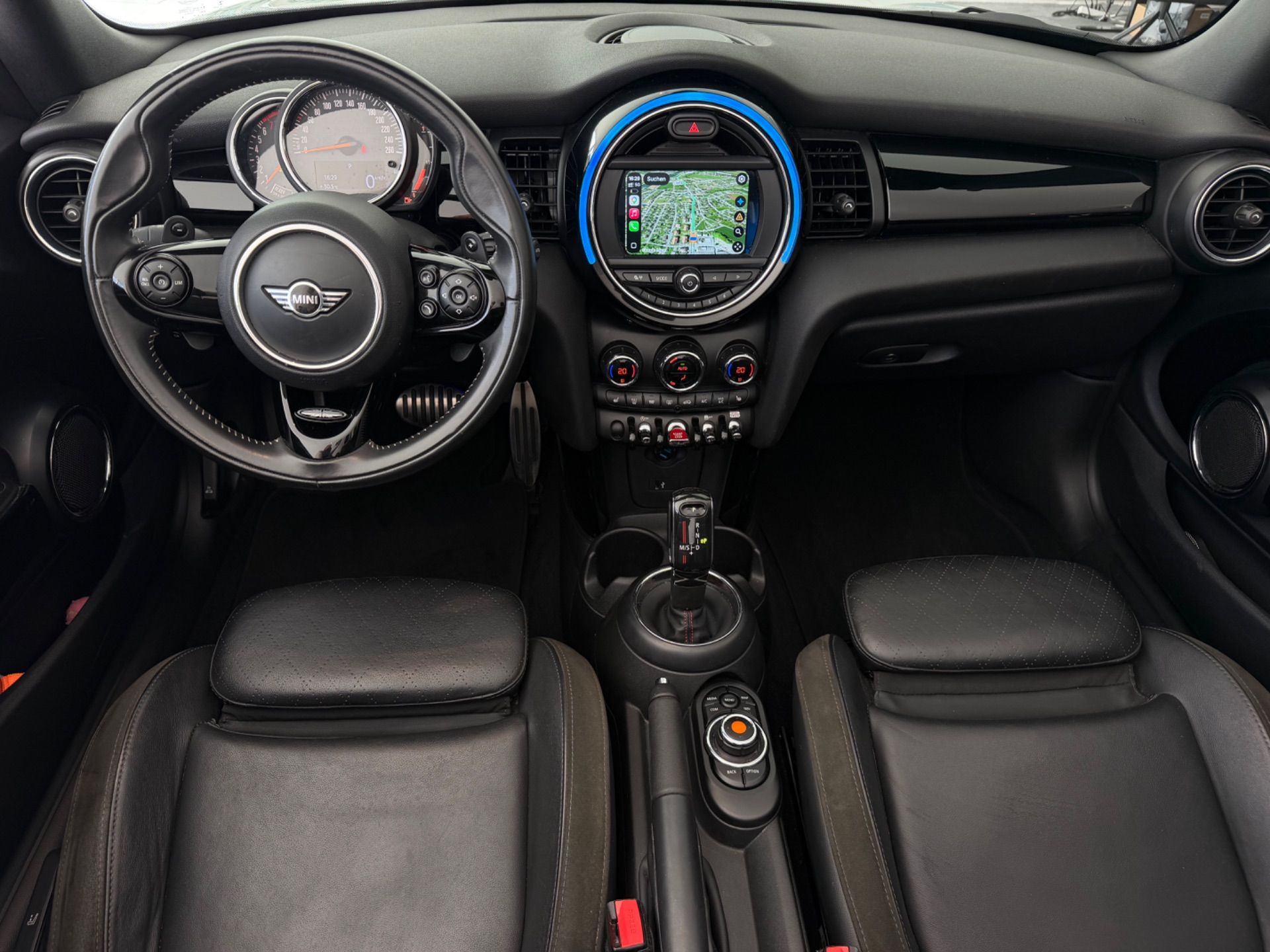 MINI Cooper S Cabriolet DKG John Cooper Works-image-12