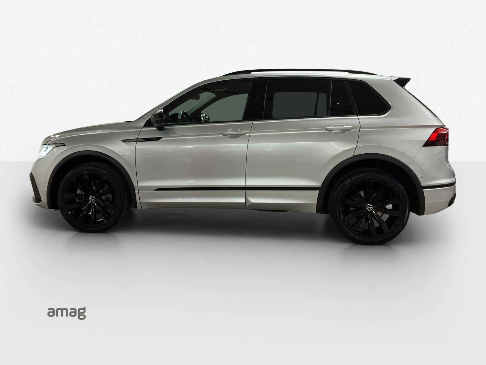 VW Tiguan 2.0TSI R-Line 4Motion DSG-image-1