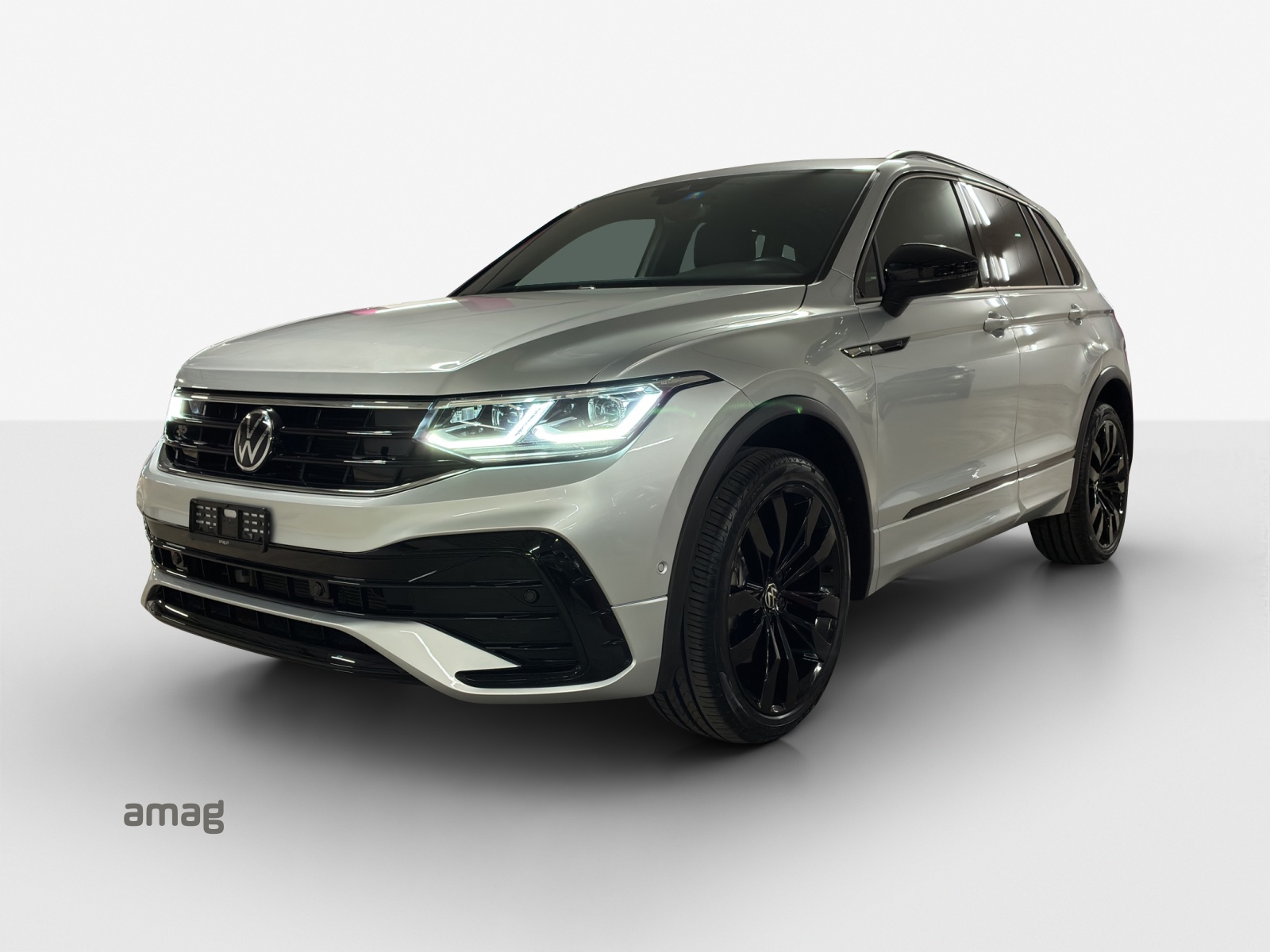 VW Tiguan 2.0TSI R-Line 4Motion DSG-image-0