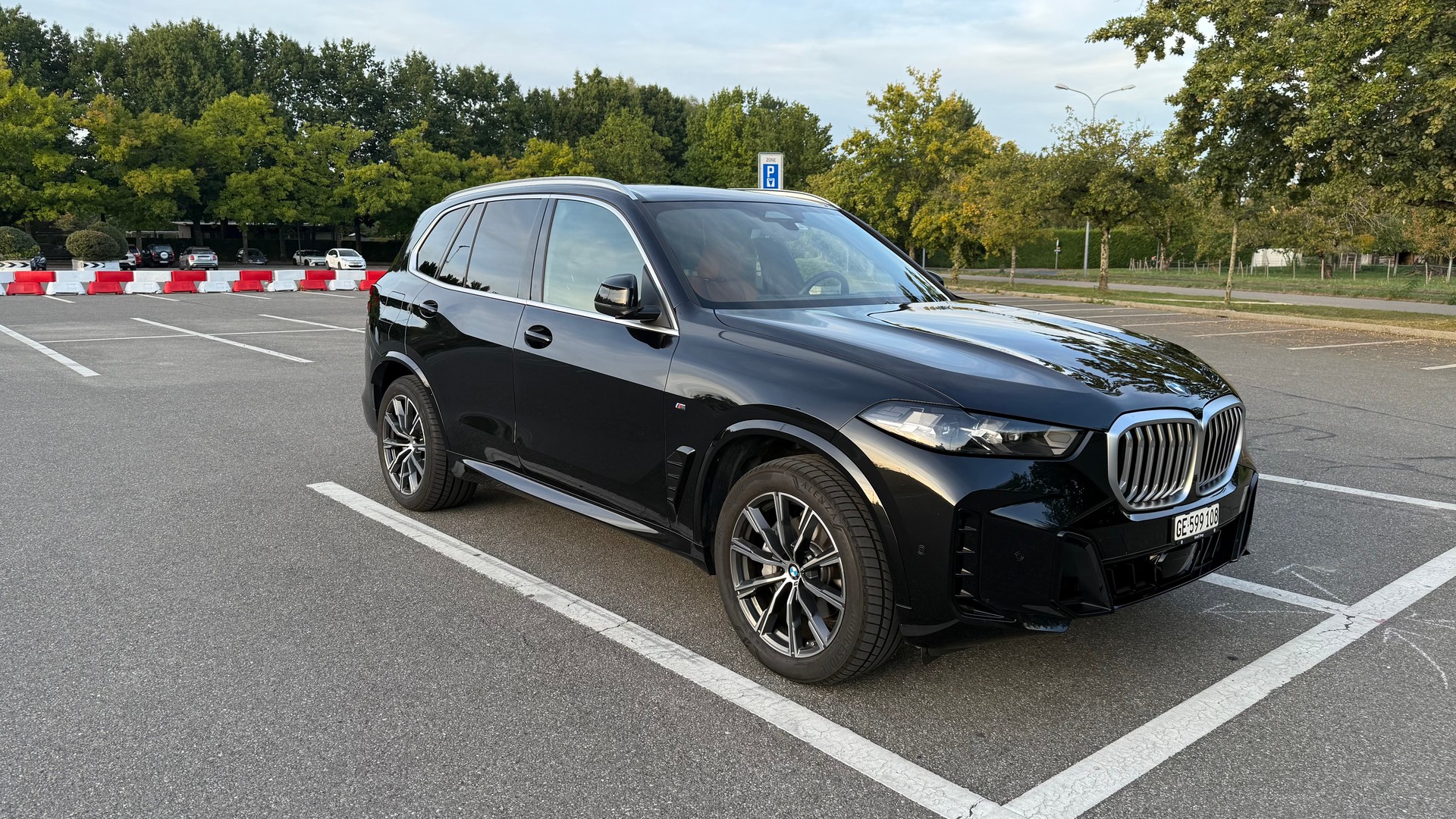 BMW 40i xDrive SAG-image-1