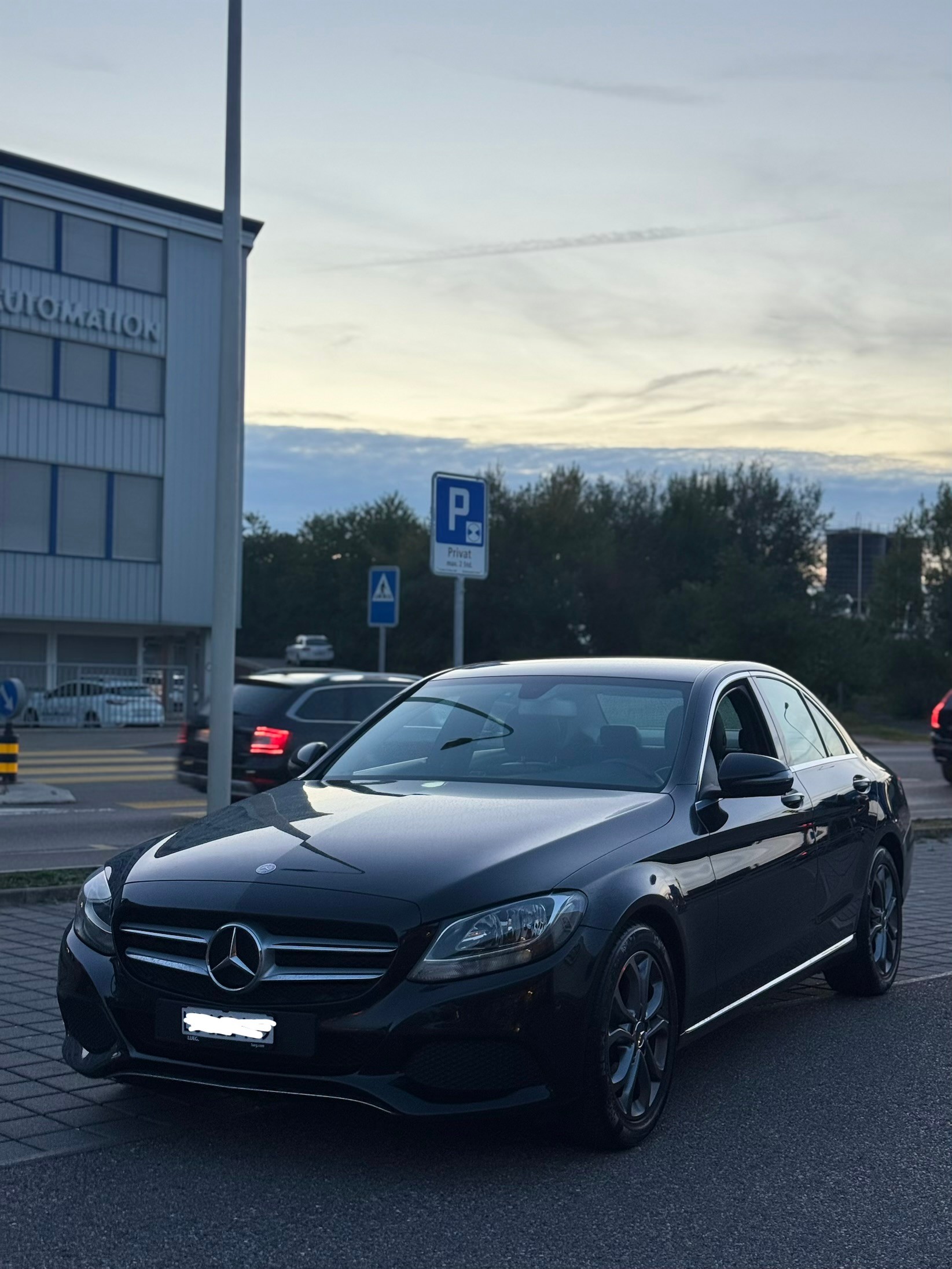 MERCEDES-BENZ C 200-image-1