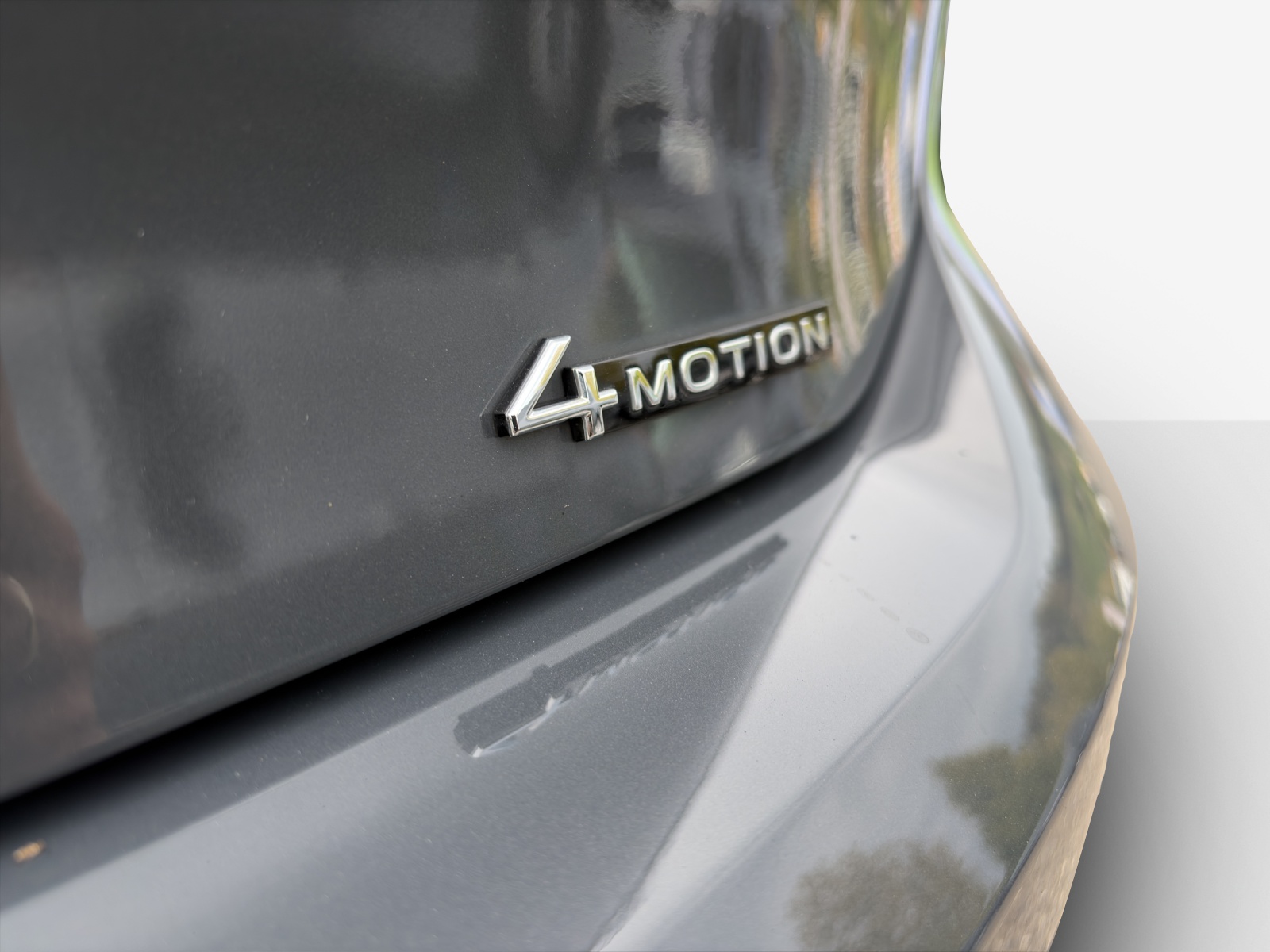 VW Golf 2.0 TSI R-Line DSG 4 Motion-image-13