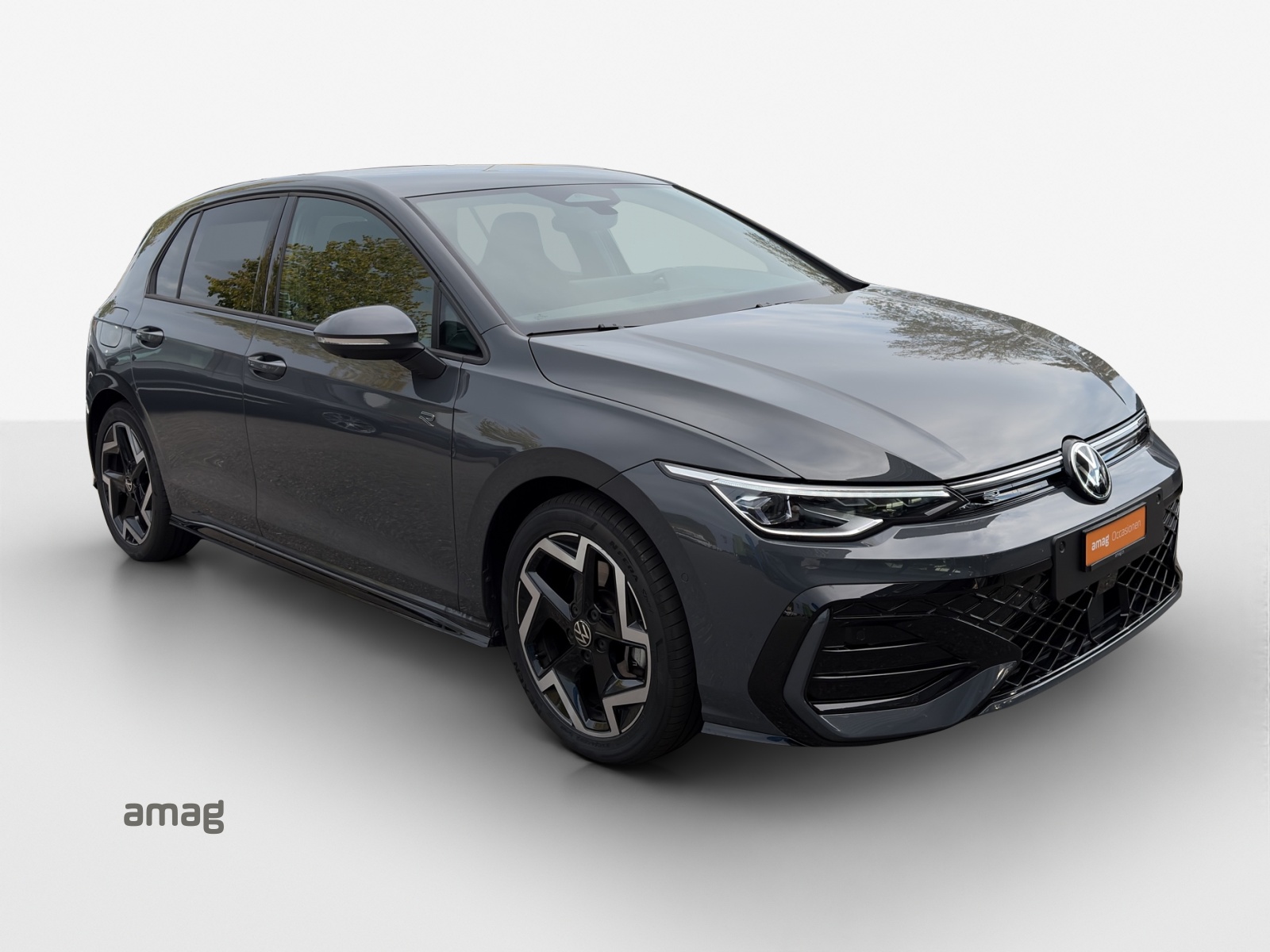 VW Golf 2.0 TSI R-Line DSG 4 Motion-image-5