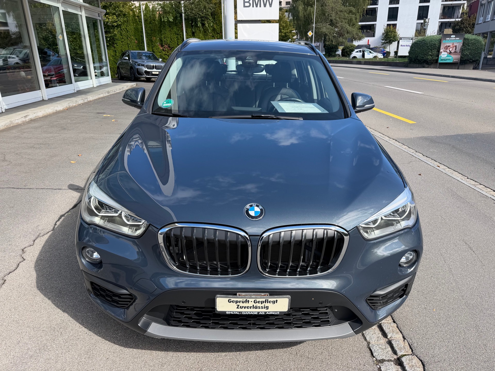BMW X1 xDrive 20i Steptronic-image-1