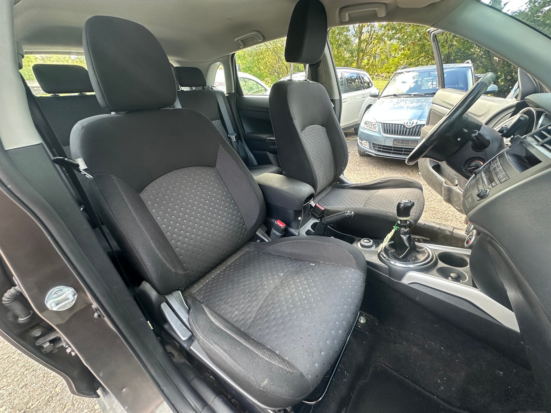 MITSUBISHI ASX 1.8 DID Intense 4WD-image-10