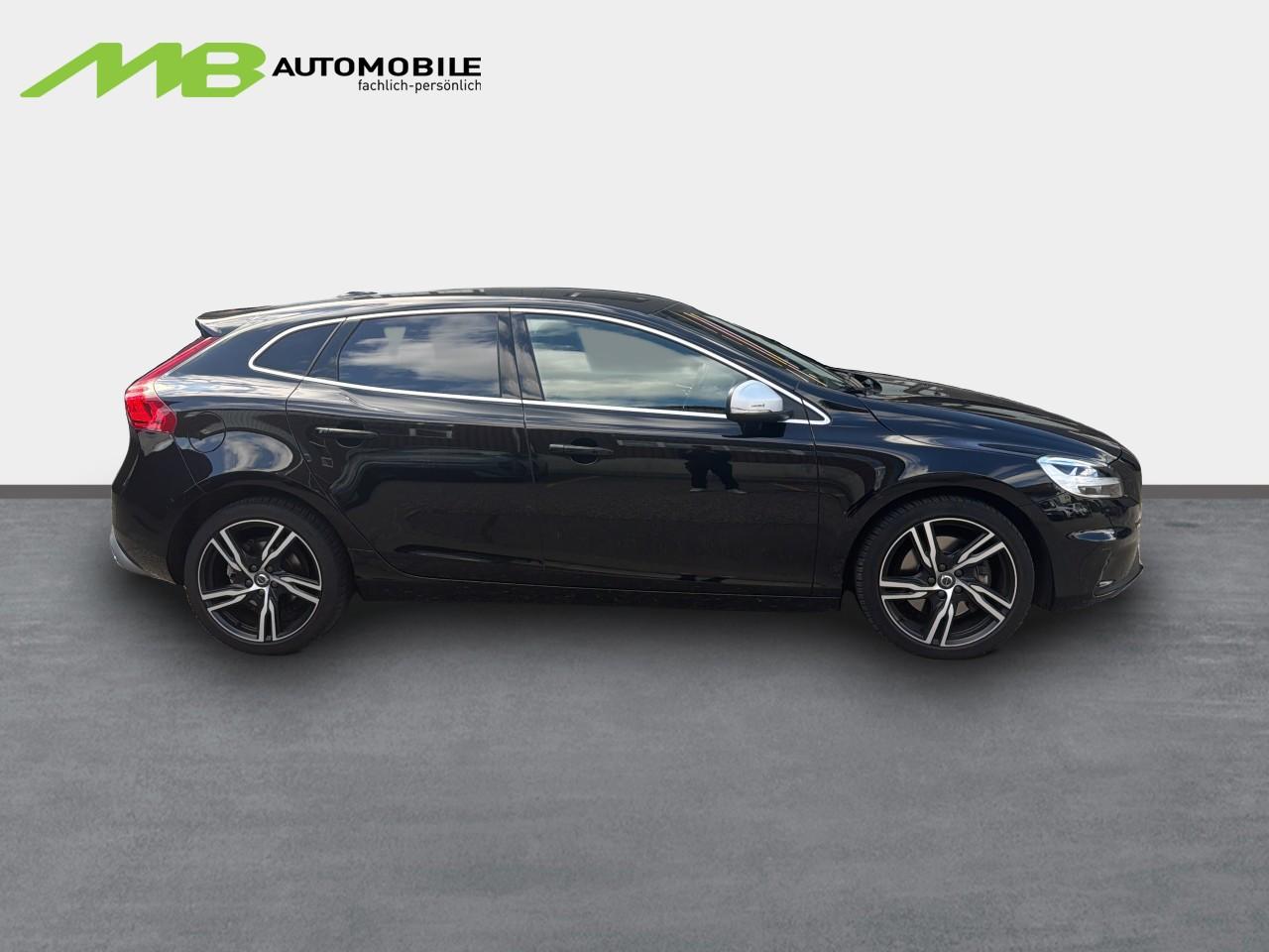 VOLVO V40 1.5 T3 R-Design S/S-image-3