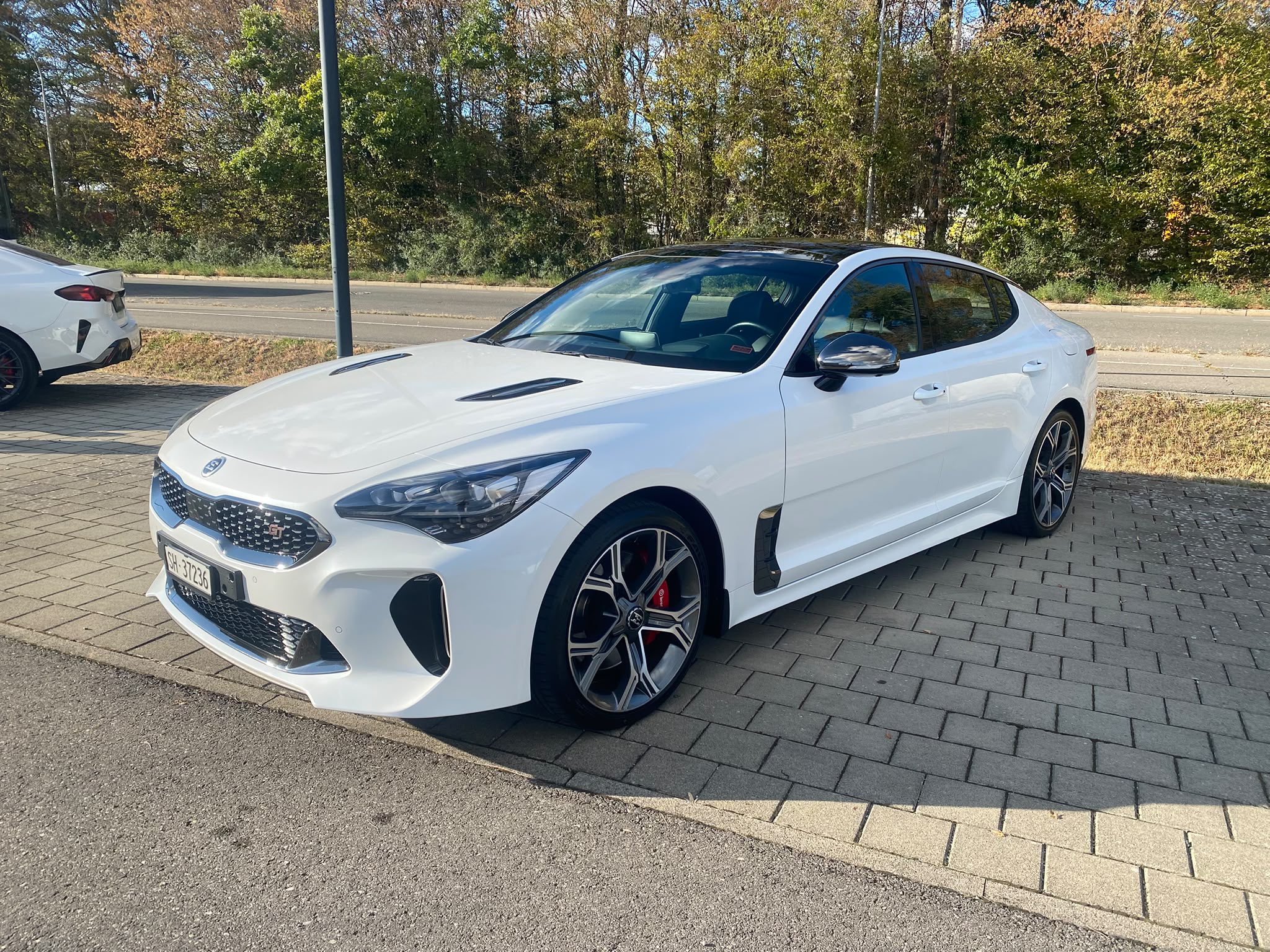 Car photo