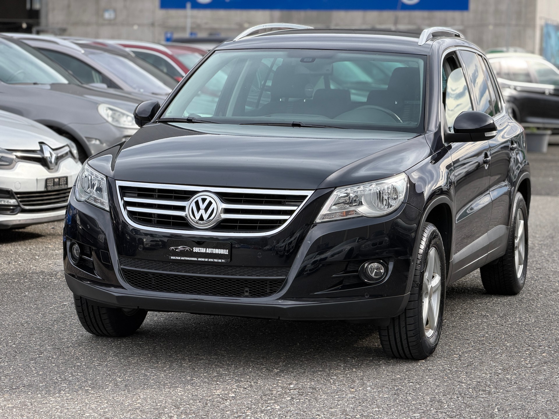 VW Tiguan 2.0 TSI Sport&Style DSG-image-2