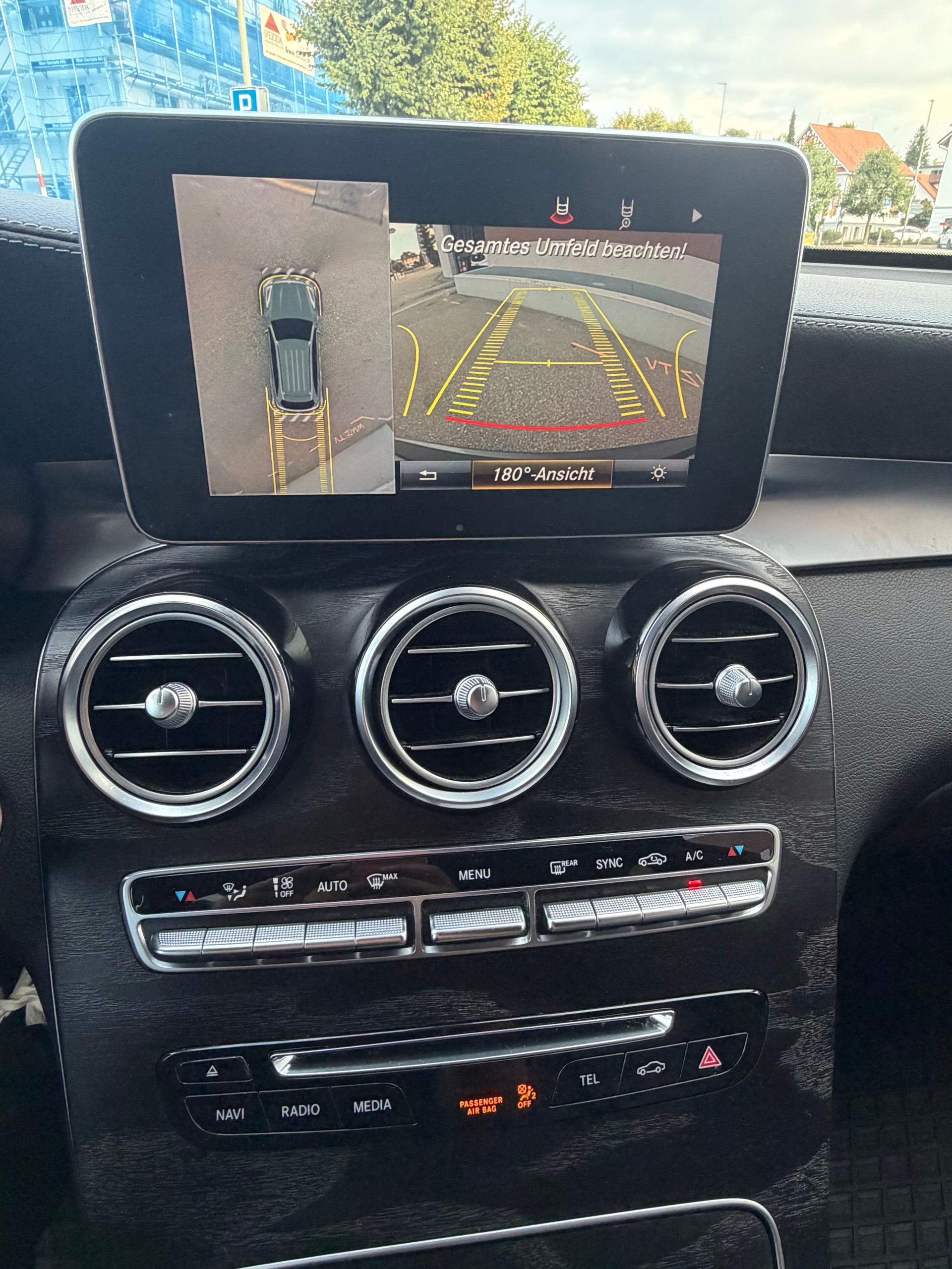 MERCEDES-BENZ GLC 250 d Exclusive 4Matic 9G-Tronic-image-12