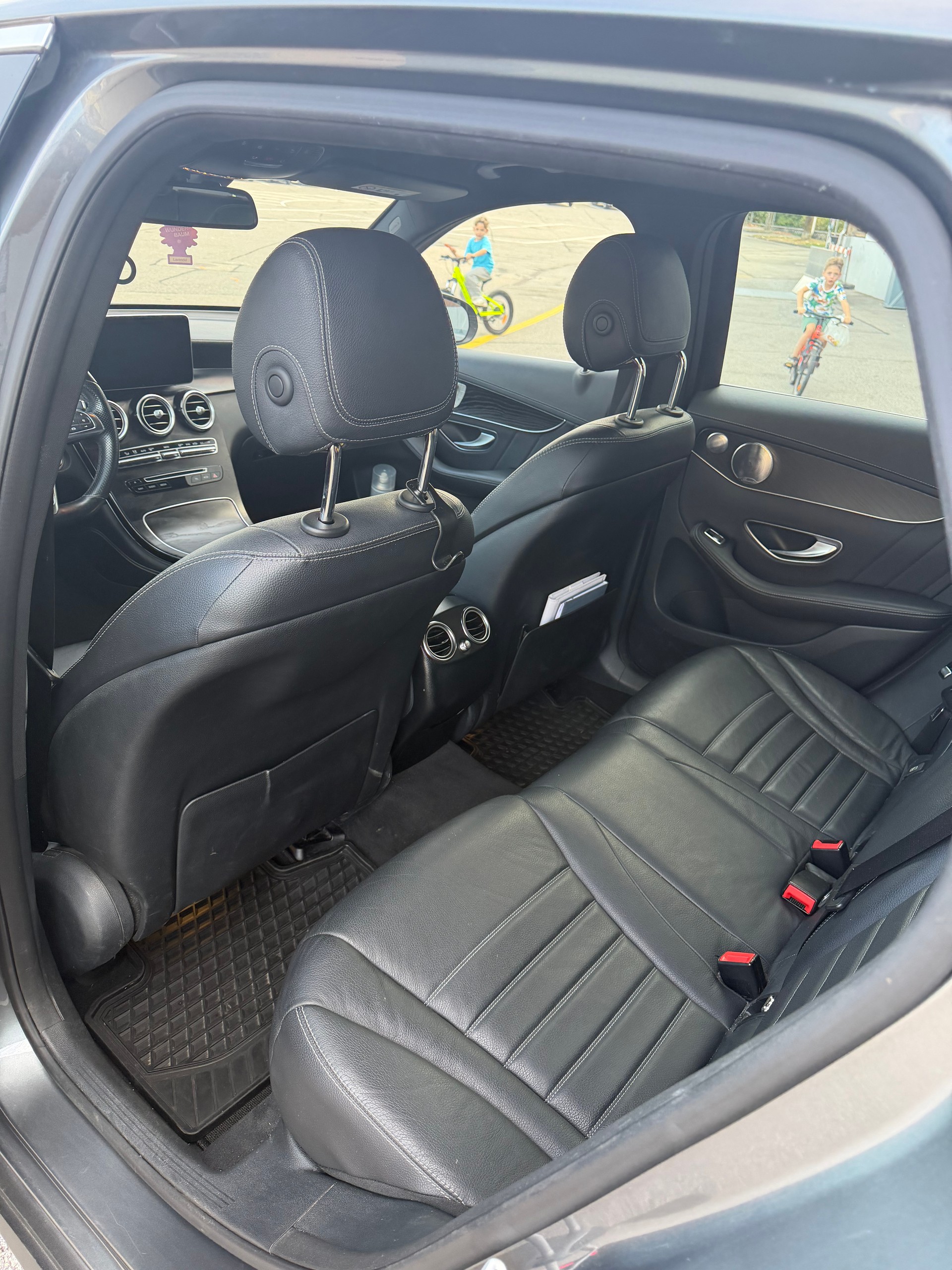 MERCEDES-BENZ GLC 250 d Exclusive 4Matic 9G-Tronic-image-14