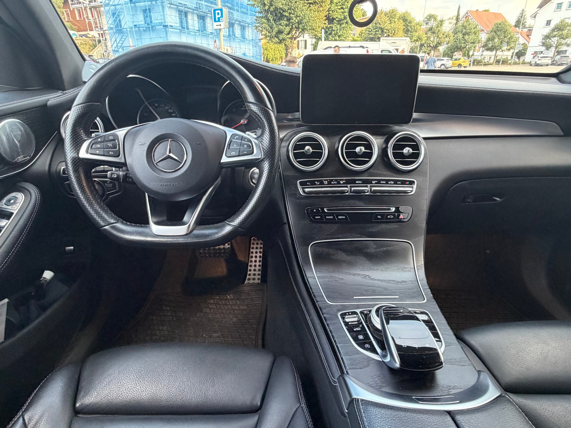 MERCEDES-BENZ GLC 250 d Exclusive 4Matic 9G-Tronic-image-9