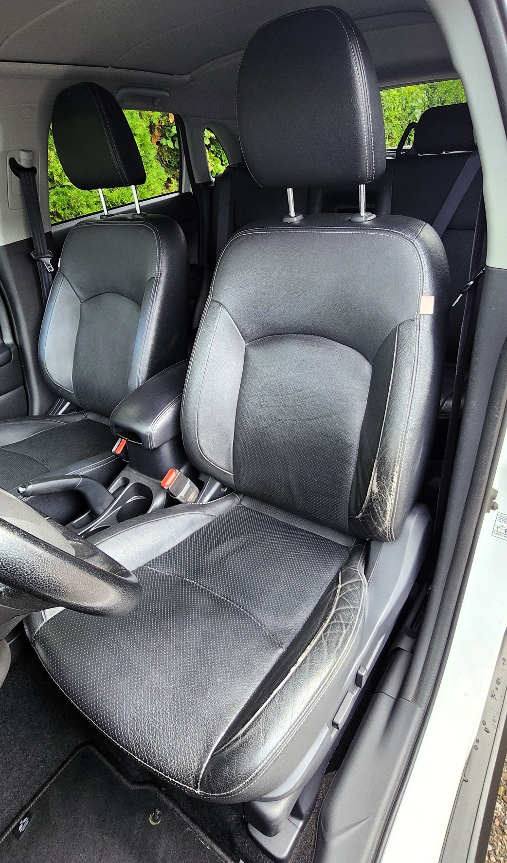 MITSUBISHI ASX 1.8 DID Navigator 4WD-image-10