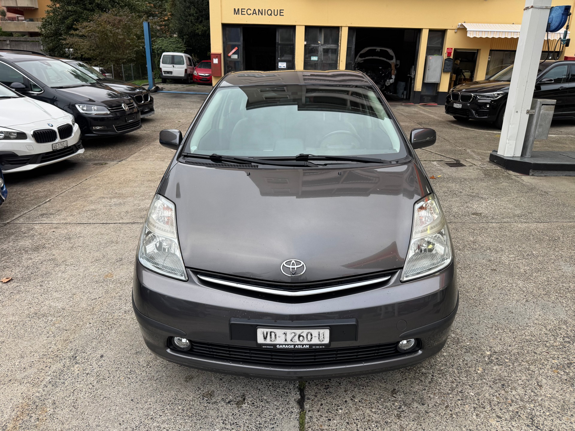 TOYOTA Prius 1.5 16V Hybrid-image-4