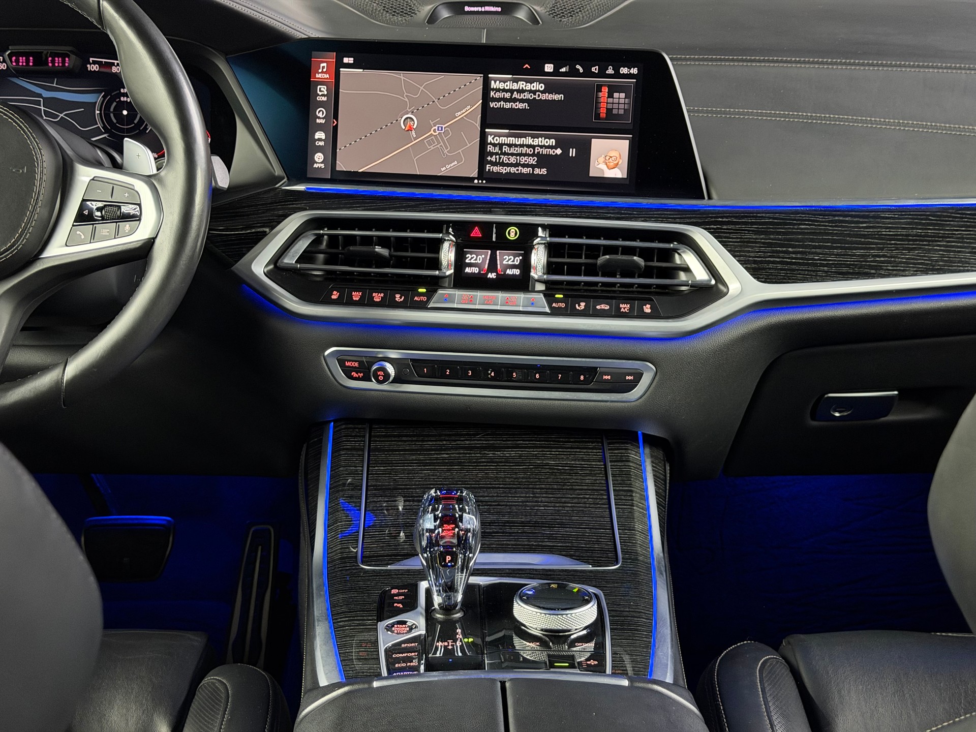 BMW X7 xDrive 48V 40d Steptronic-image-19