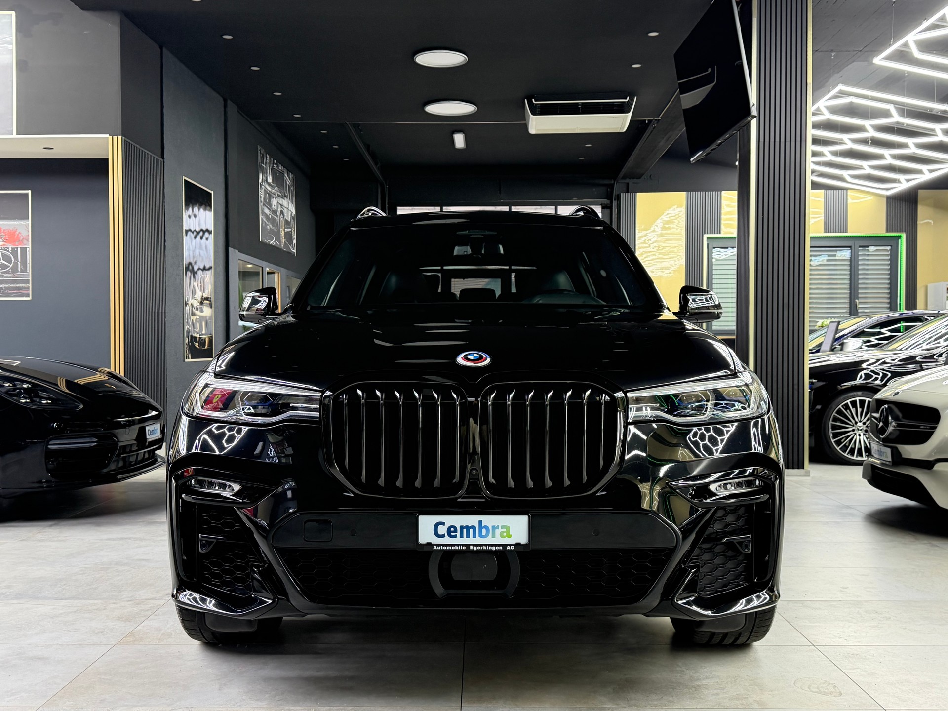 BMW X7 xDrive 48V 40d Steptronic-image-1