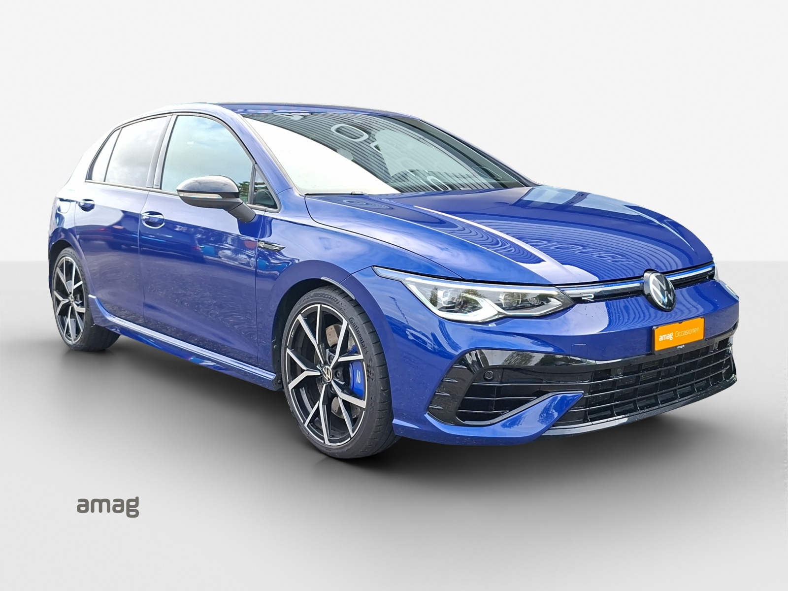 VW Golf 2.0 TSI R DSG 4Motion-image-5
