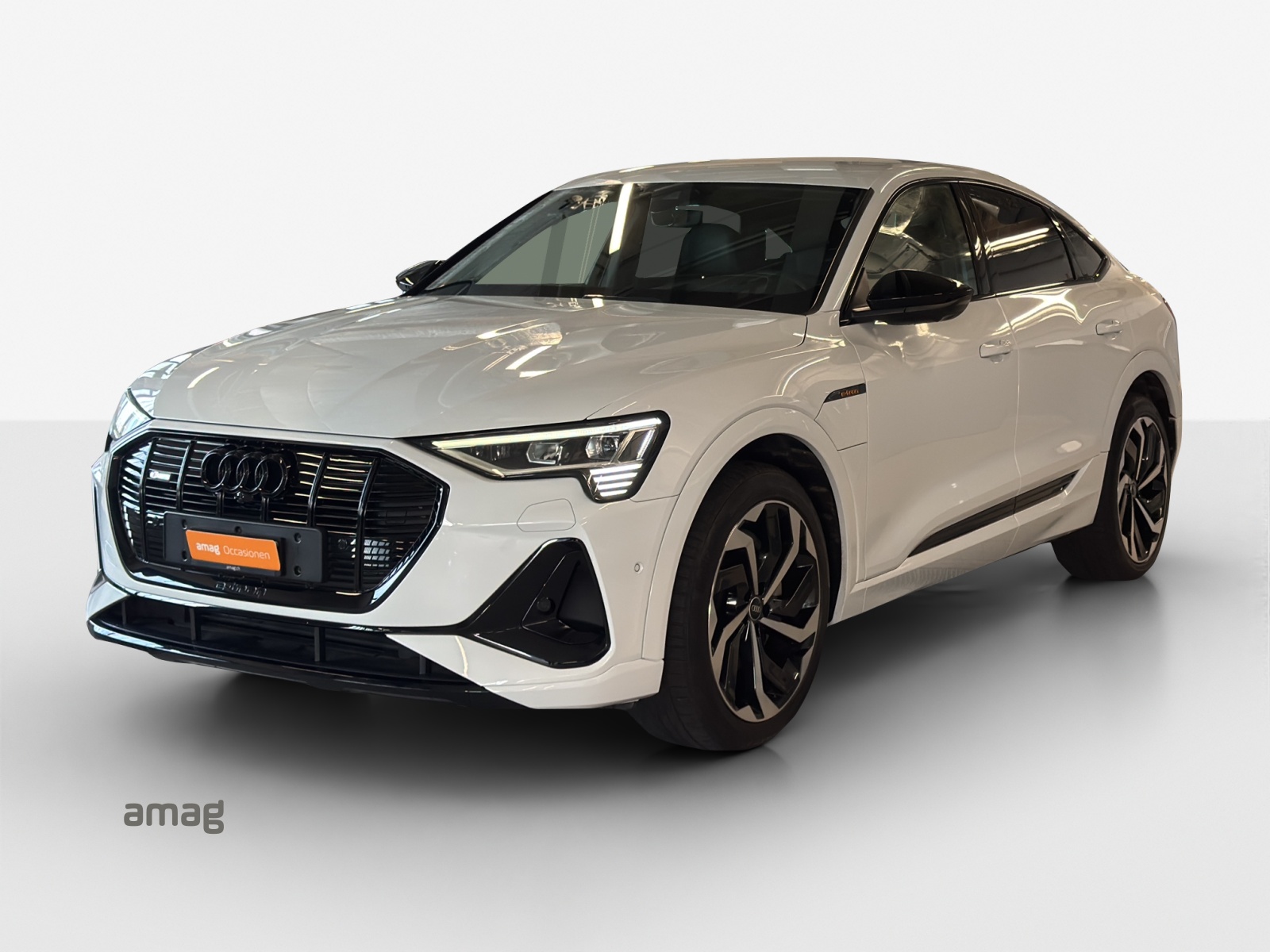 AUDI e-tron 55 Sportback S Line Black Edition quattro-image-10