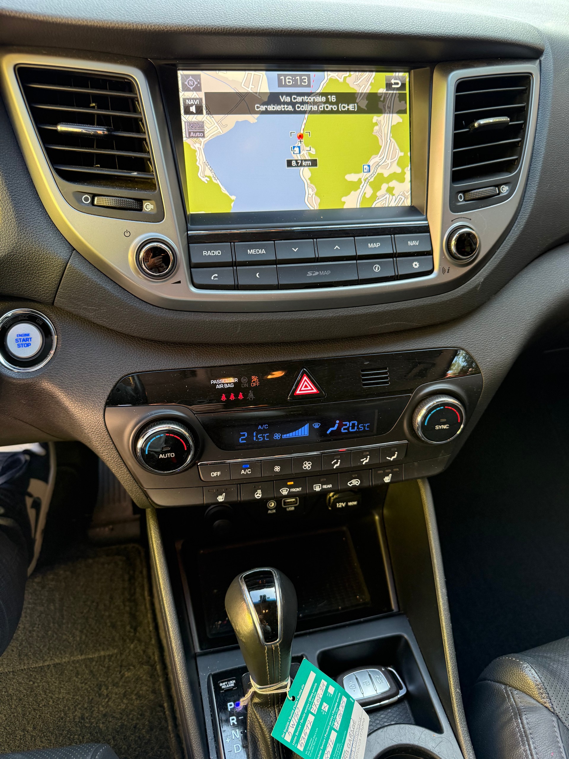 HYUNDAI Tucson 2.0 CRDI exxtra Plus 4WD Automatic-image-6