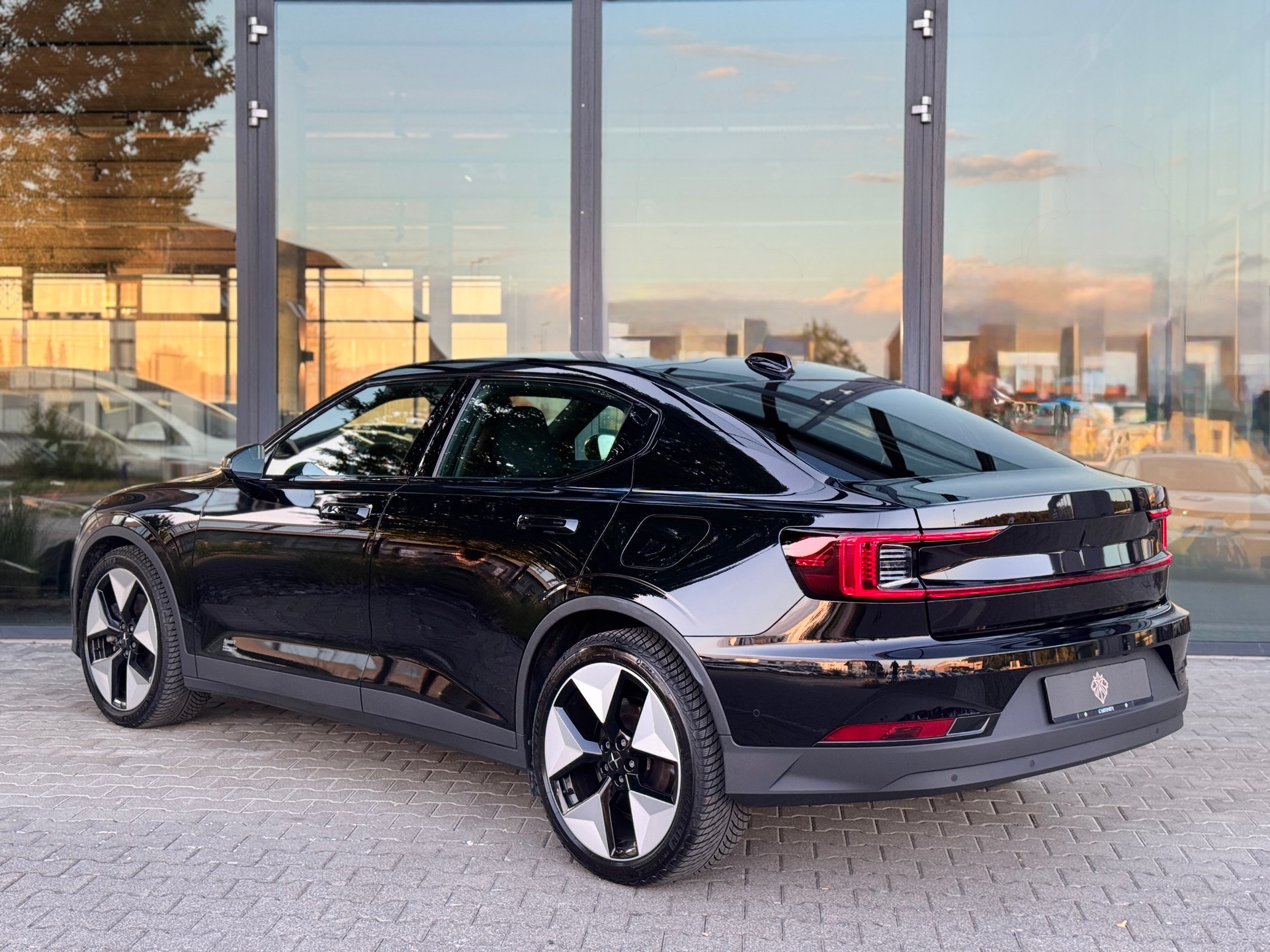 POLESTAR Polestar 2 Long Range Dual 78 kWh MY23-image-3