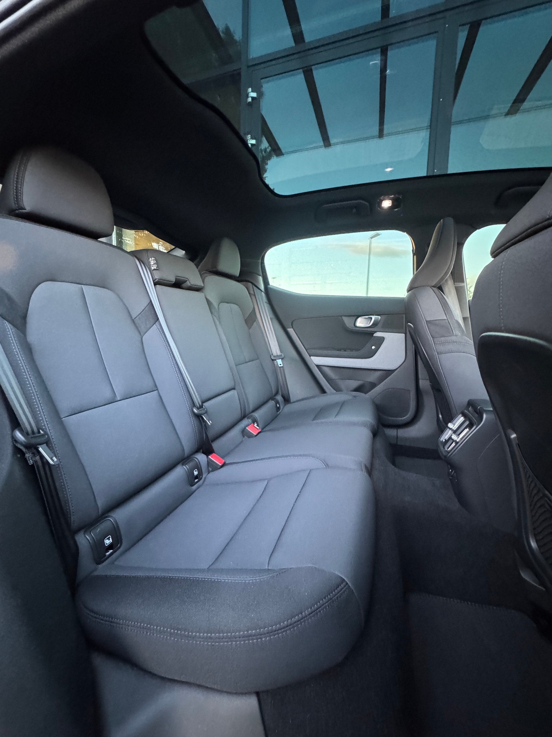 POLESTAR Polestar 2 Long Range Dual 78 kWh MY23-image-11