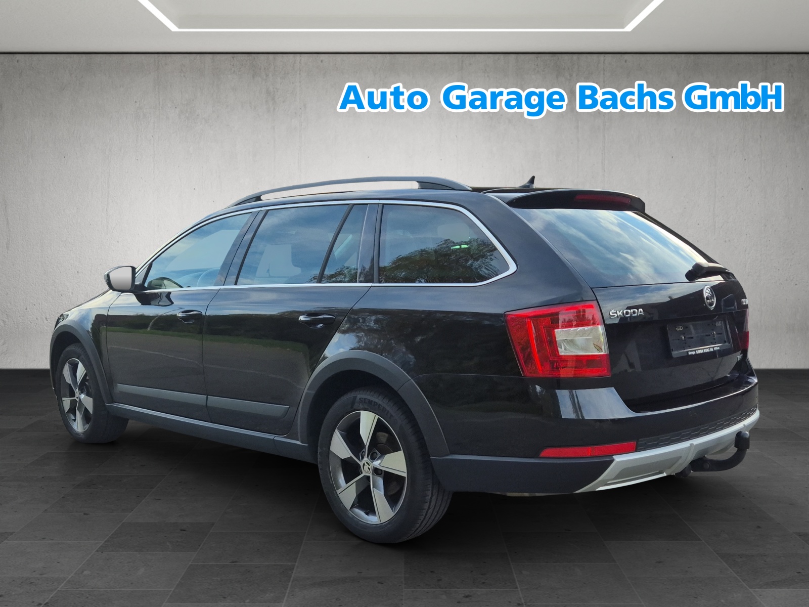 SKODA Octavia Combi 2.0 TDI Scout 4x4 DSG*Frisch ab MFK & Service*-image-5