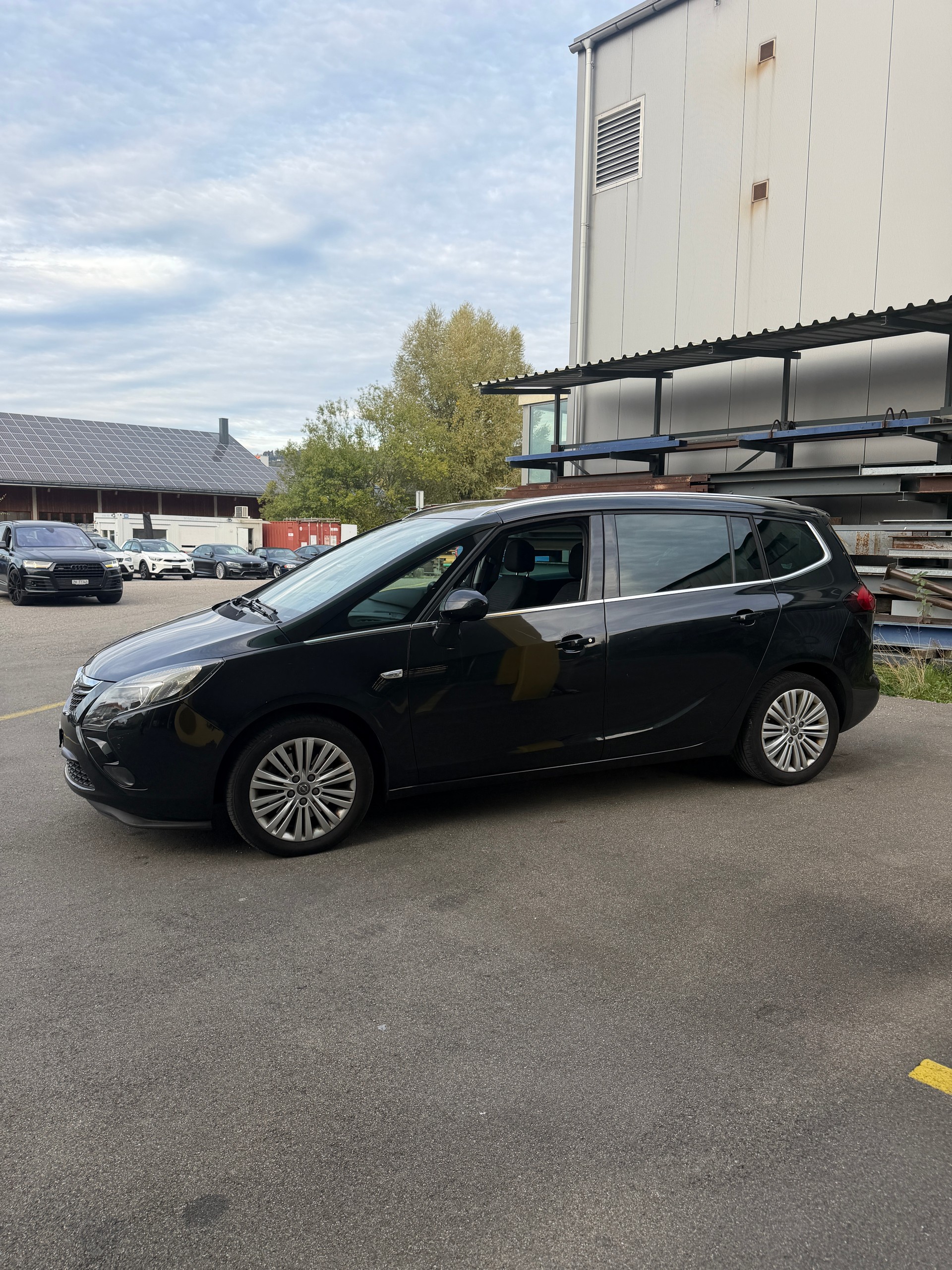 OPEL Zafira Tourer 2.0 CDTi Drvie-image-3