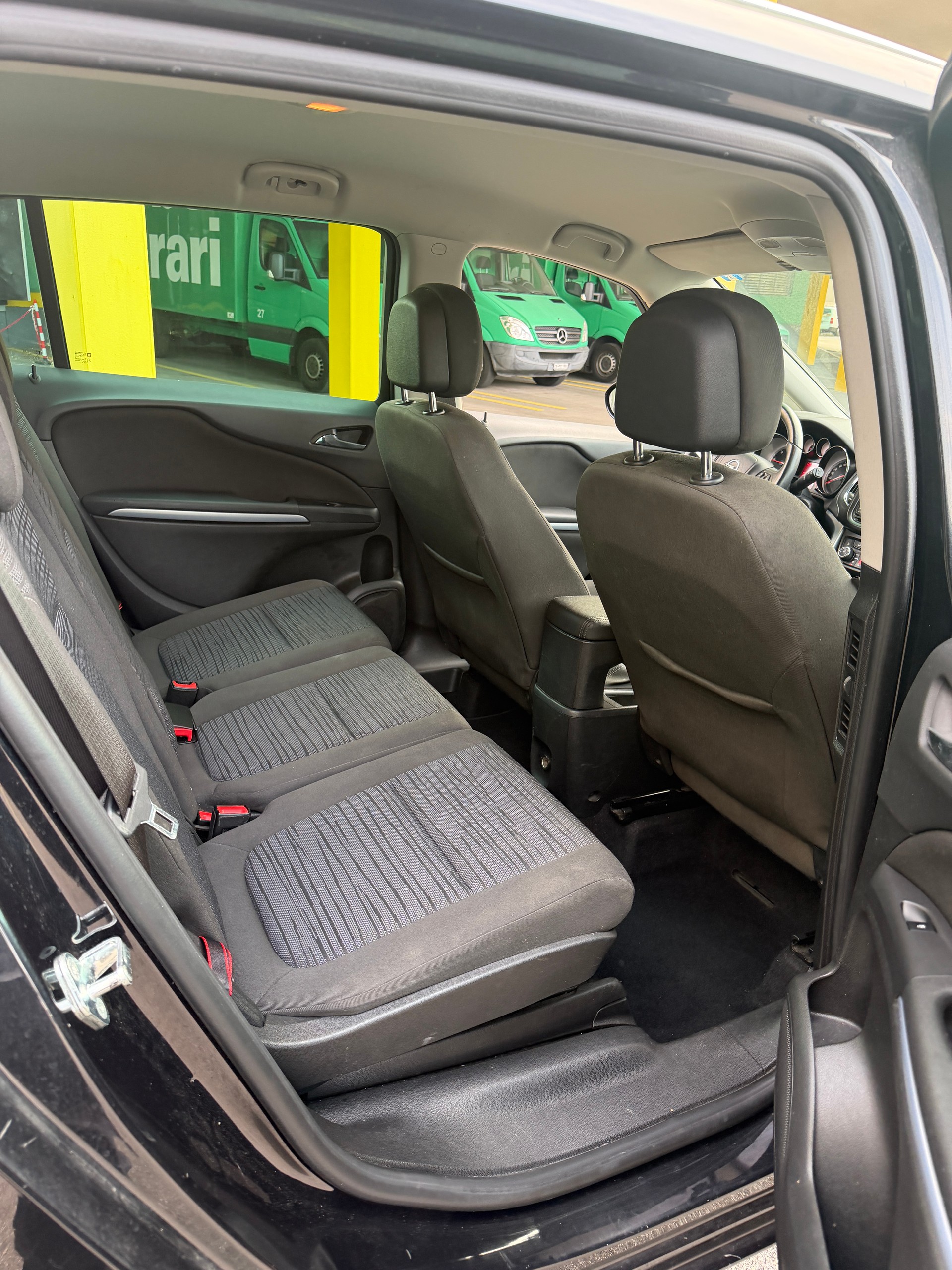 OPEL Zafira Tourer 2.0 CDTi Drvie-image-15