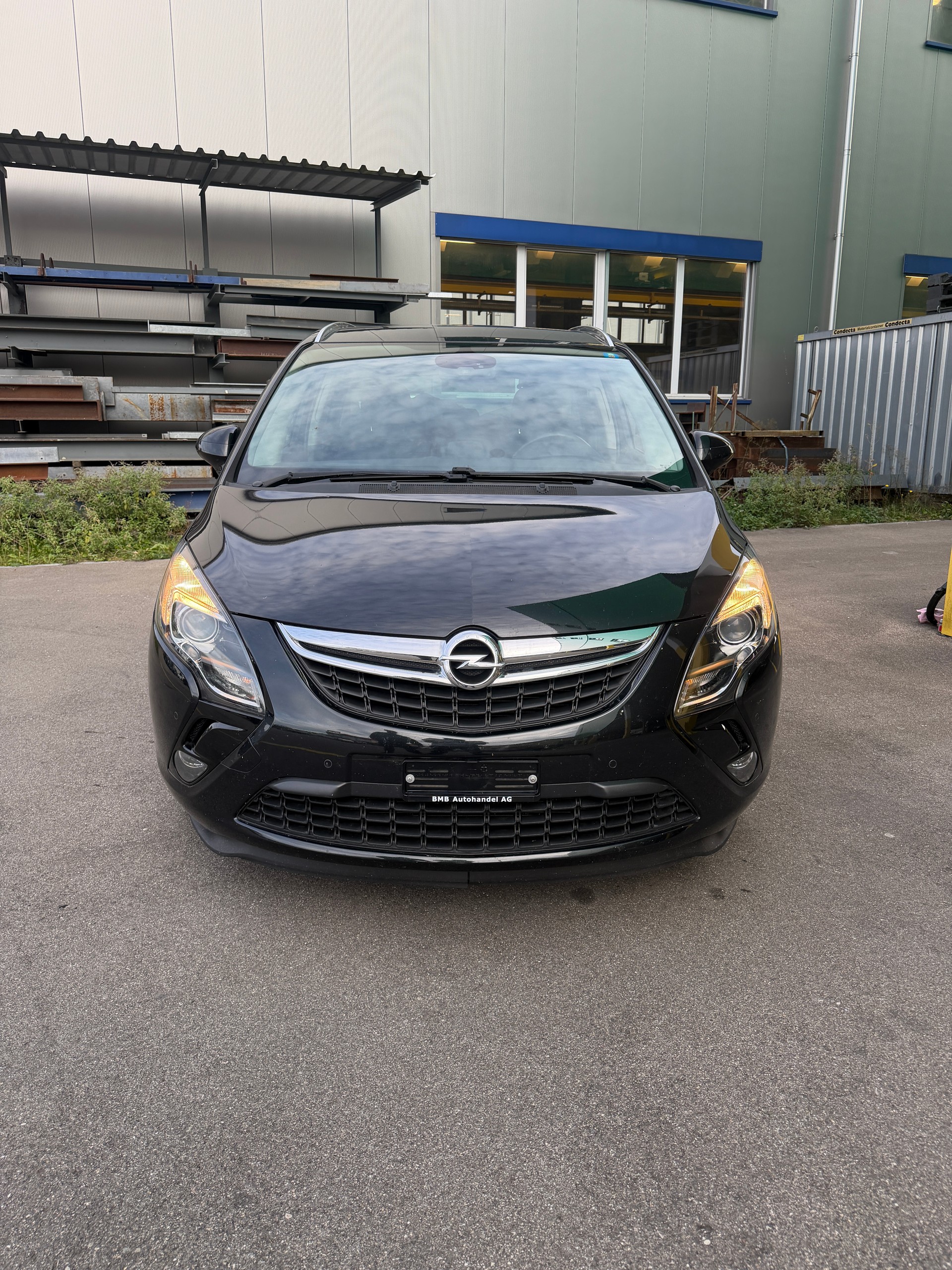OPEL Zafira Tourer 2.0 CDTi Drvie-image-1