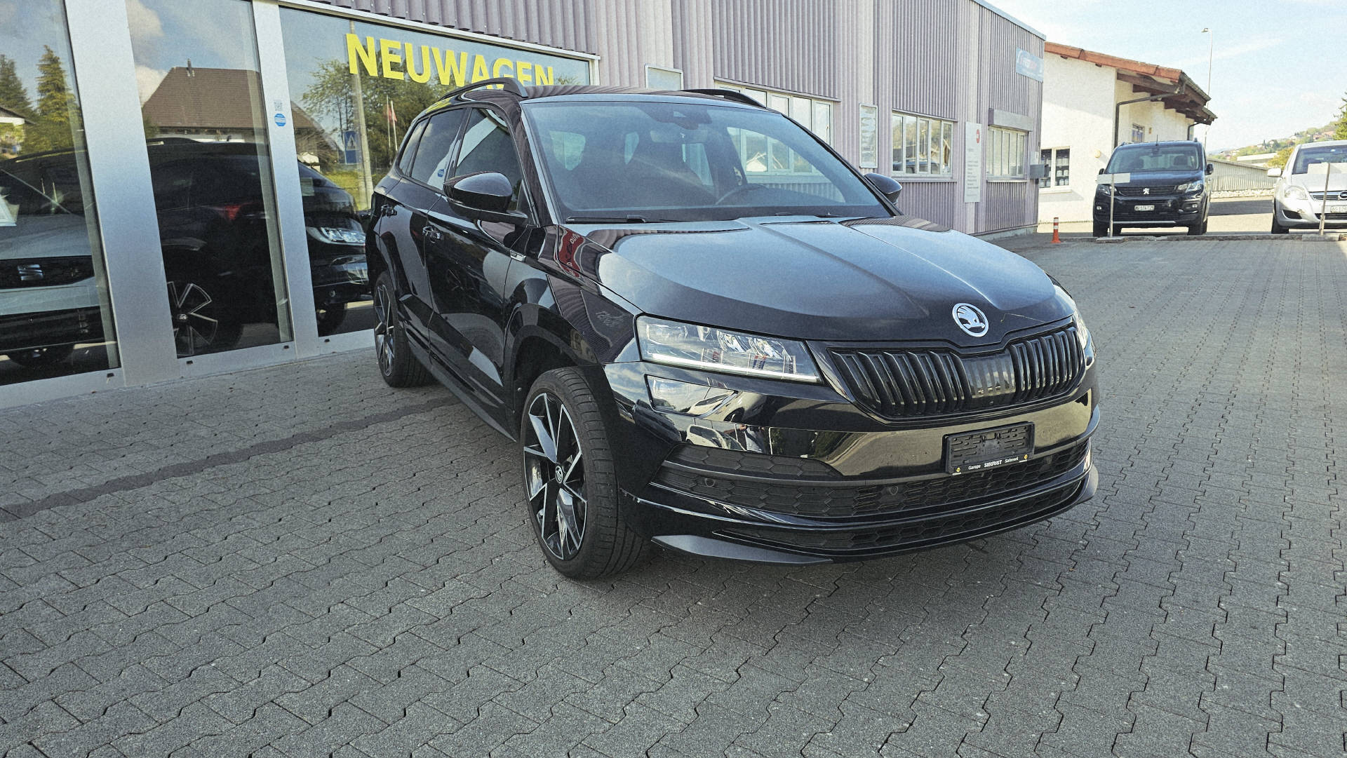SKODA Karoq 1.5 TSI SportLine DSG