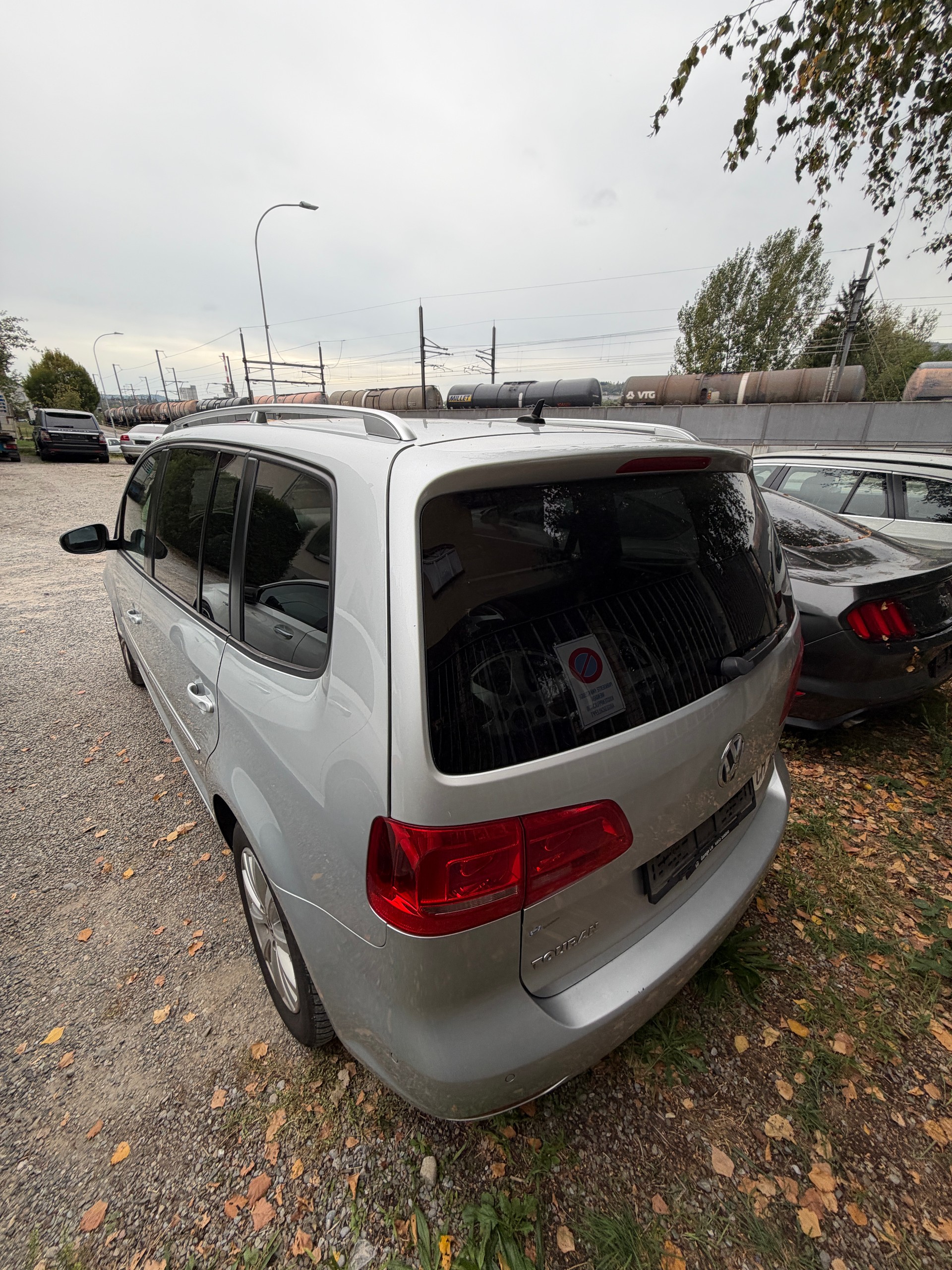 VW Touran 1.4 TSI EcoFuel Comfortline DSG-image-4