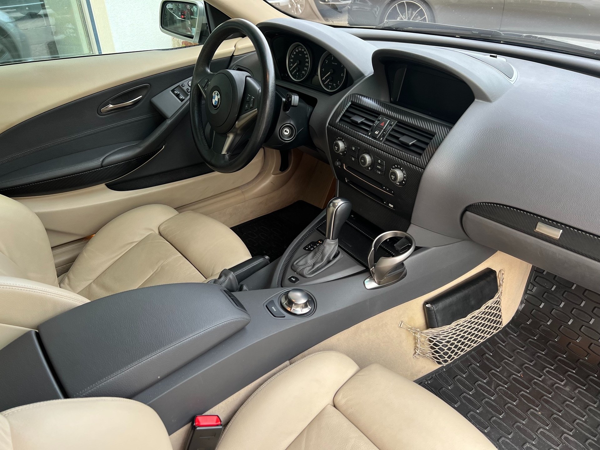 BMW 645i-image-7