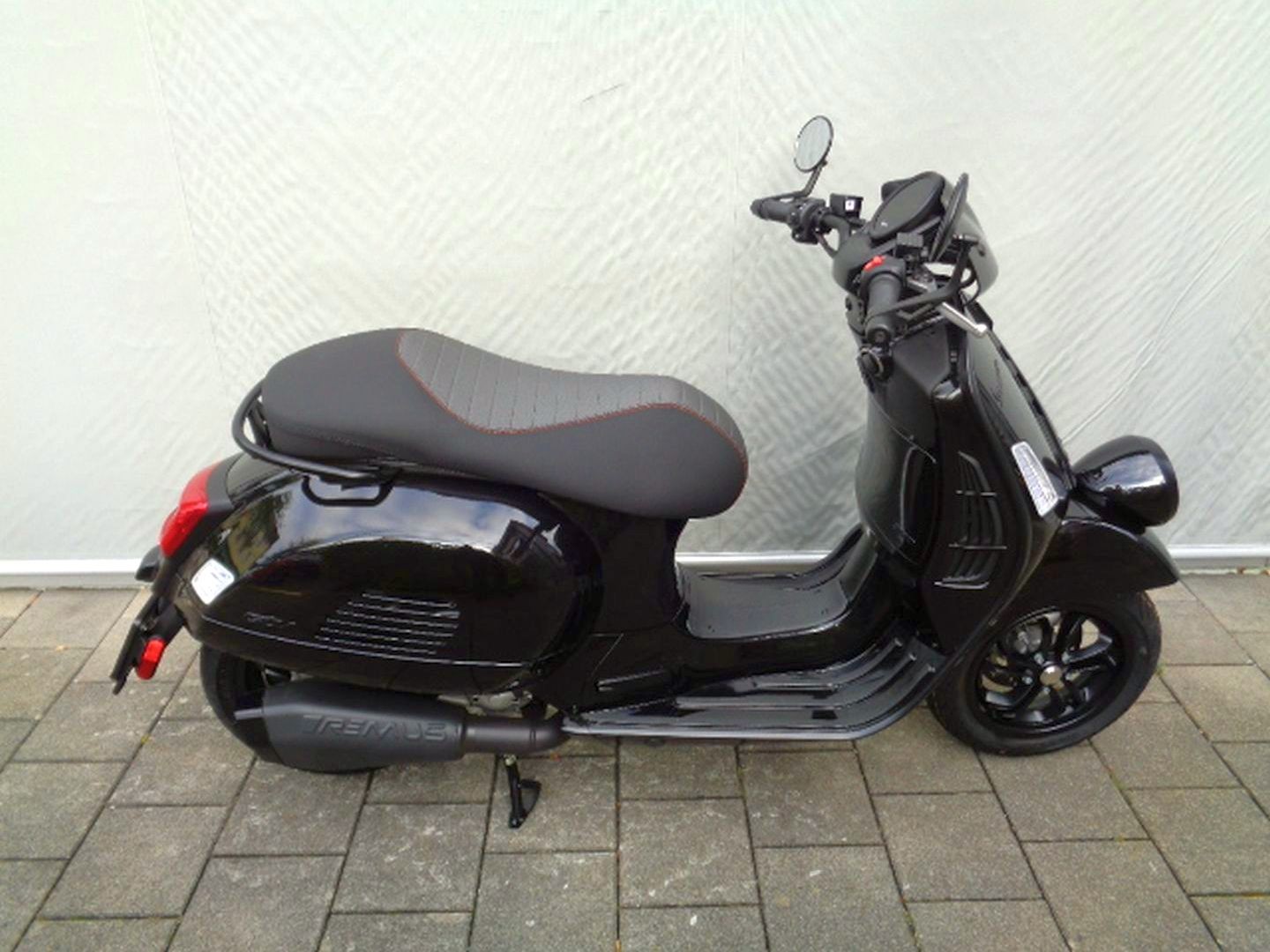 PIAGGIO VESPA GTV 300 RST-showroom-element-3