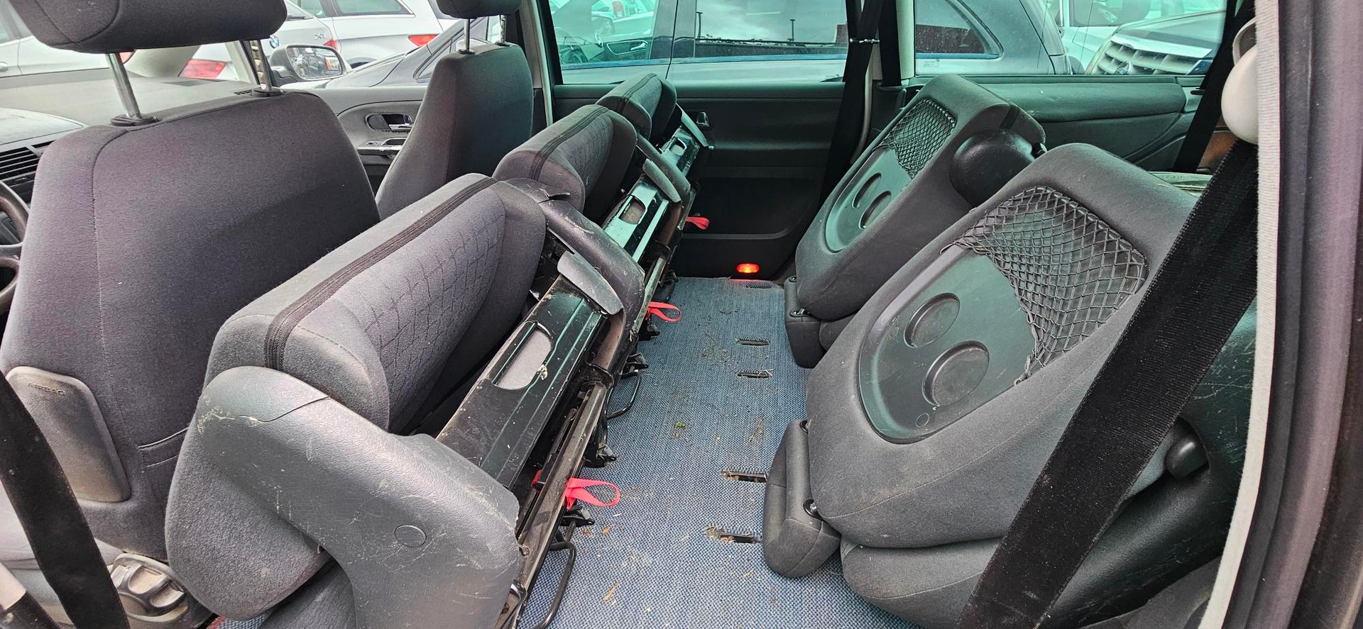 SEAT Alhambra 1.9 TDI Advantage-image-11