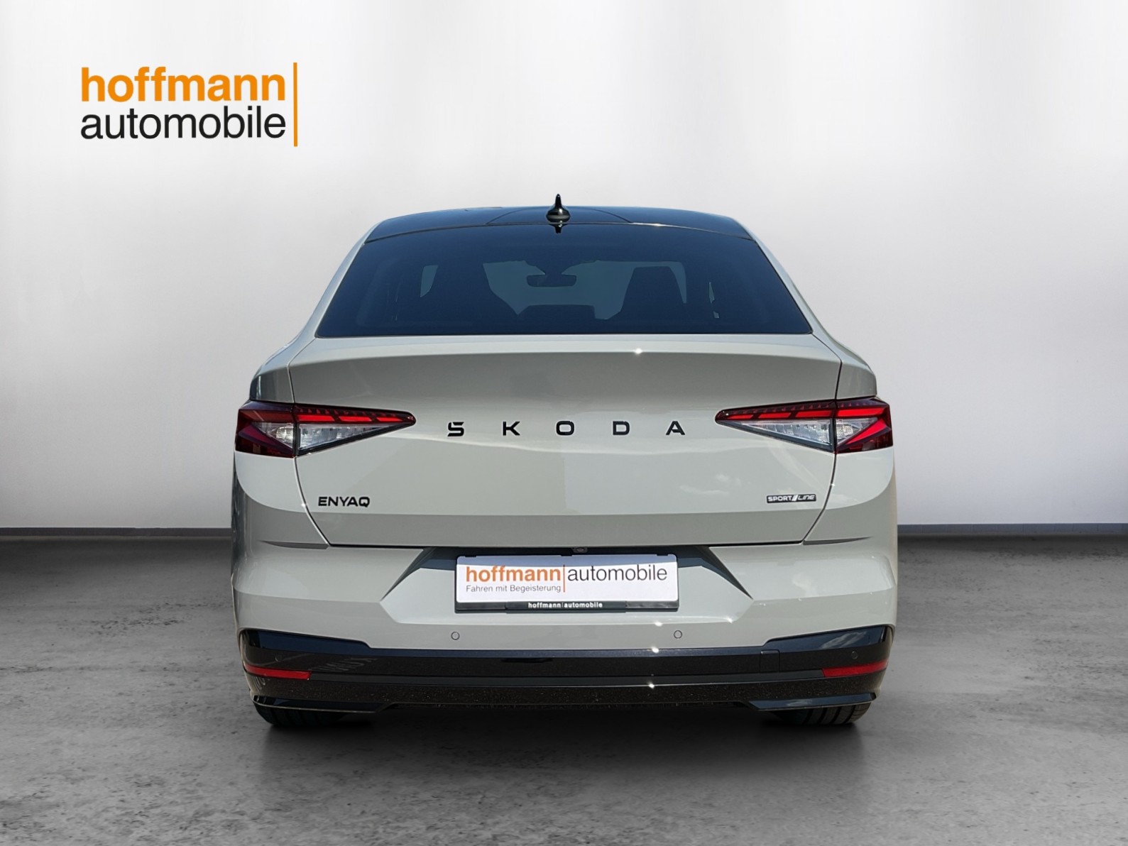 SKODA Enyaq Coupé Sportline 4x4-image-4