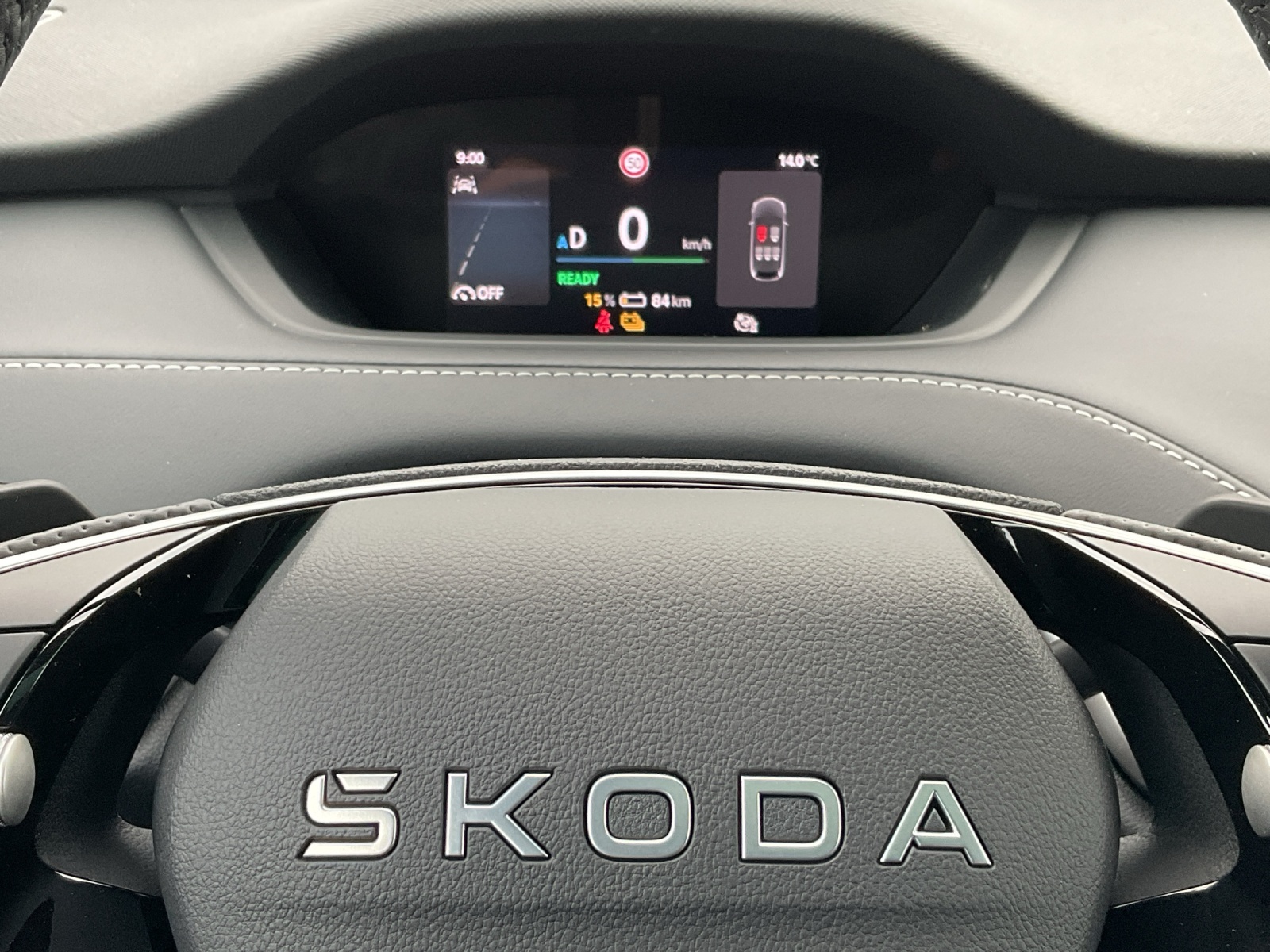 SKODA Enyaq Coupé Sportline 4x4-image-8