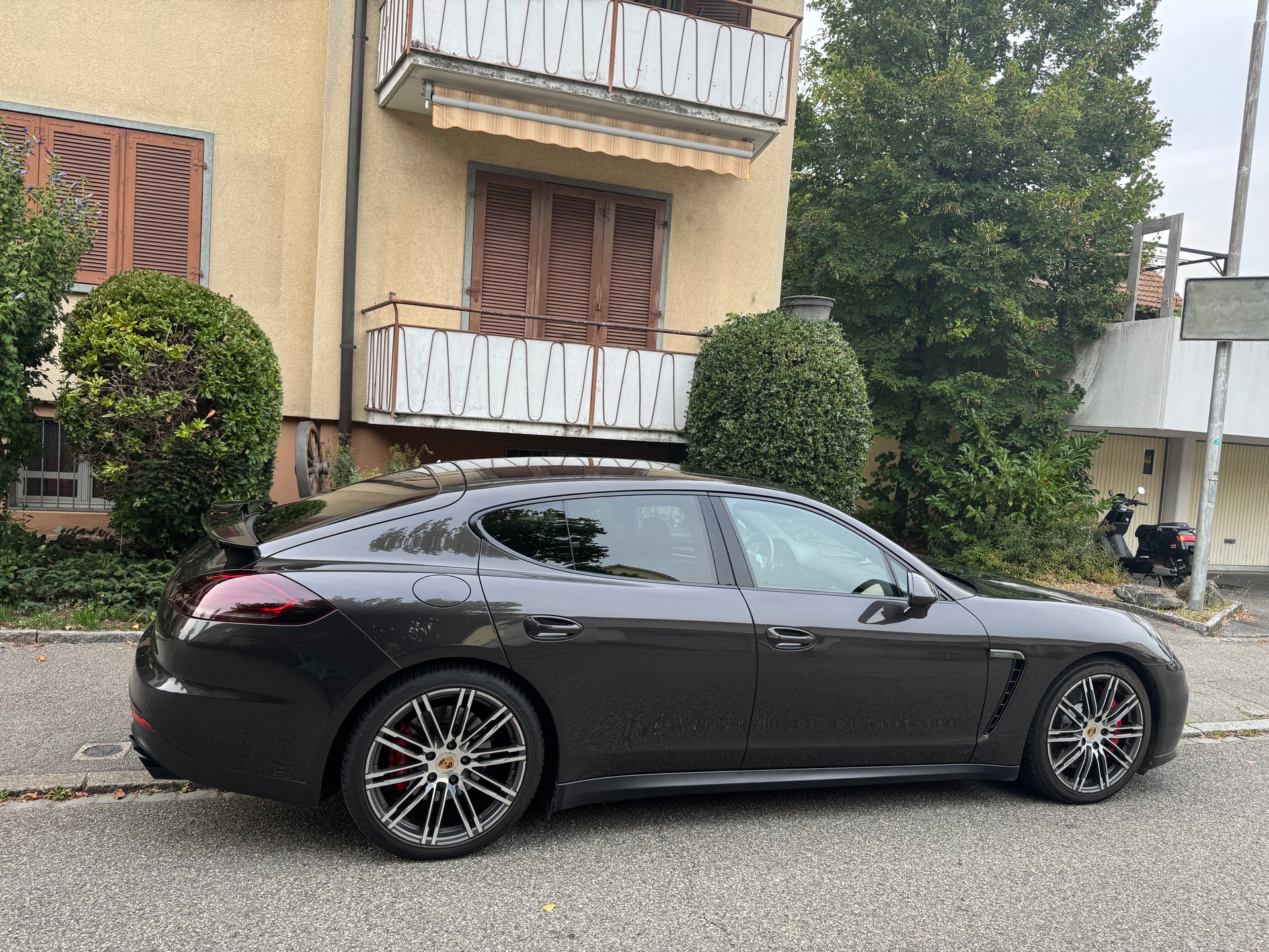 PORSCHE Panamera GTS 4.8 PDK Neue MFK 15.10.2025-image-9