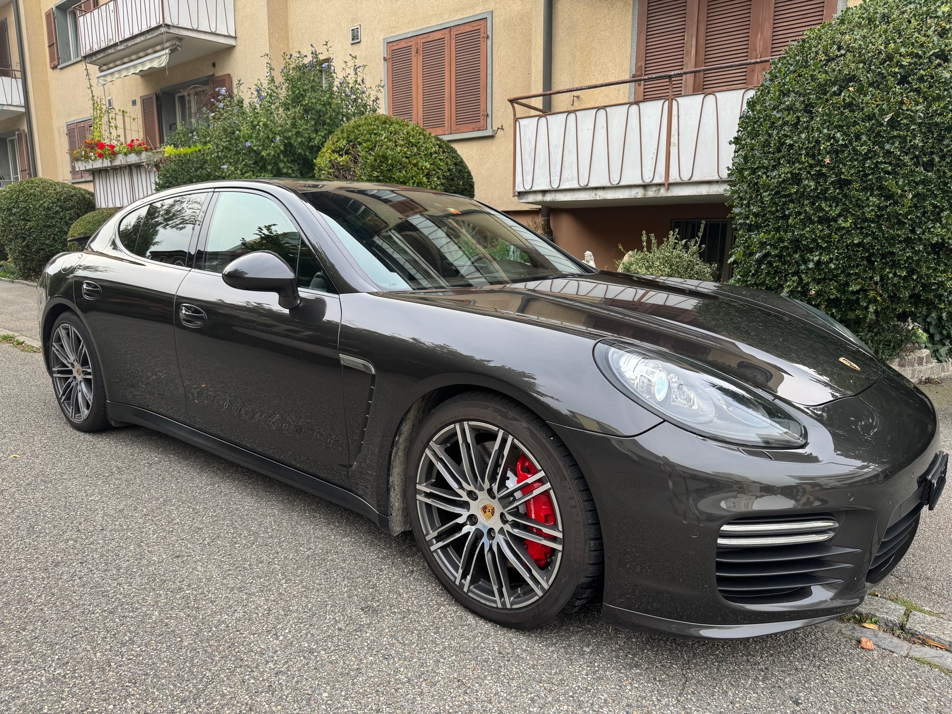 PORSCHE Panamera GTS 4.8 PDK Neue MFK 15.10.2025-image-1