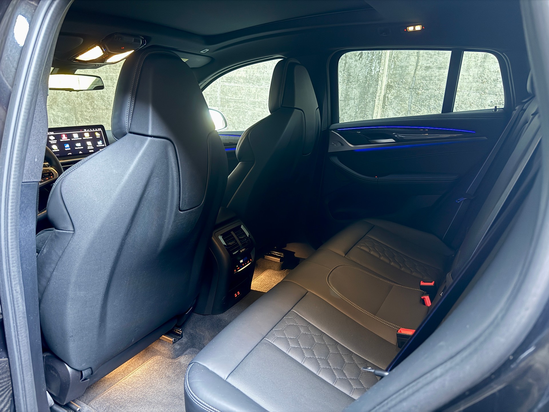 BMW X4M xDrive M Competition Steptronic-image-10