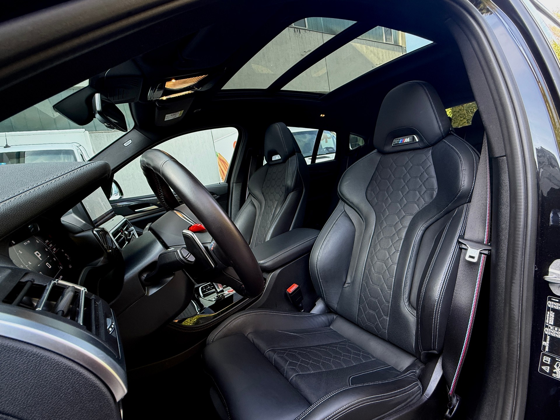 BMW X4M xDrive M Competition Steptronic-image-6