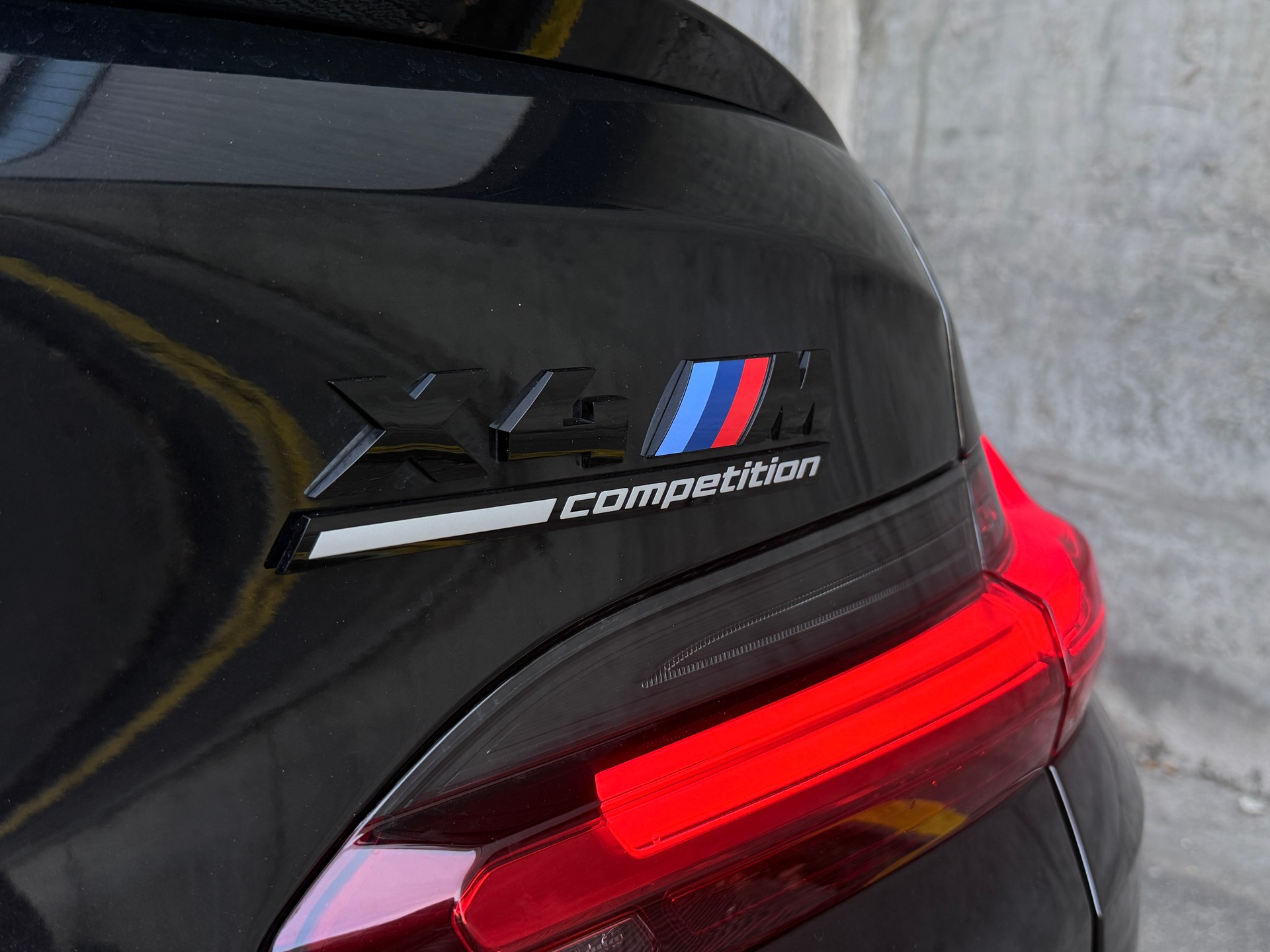 BMW X4M xDrive M Competition Steptronic-image-4