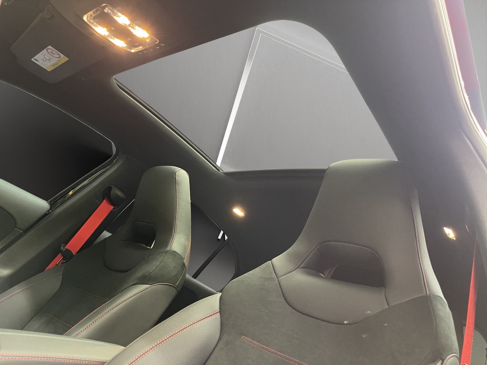 MERCEDES-BENZ A 35 AMG 4Matic 8G-DCT-image-10