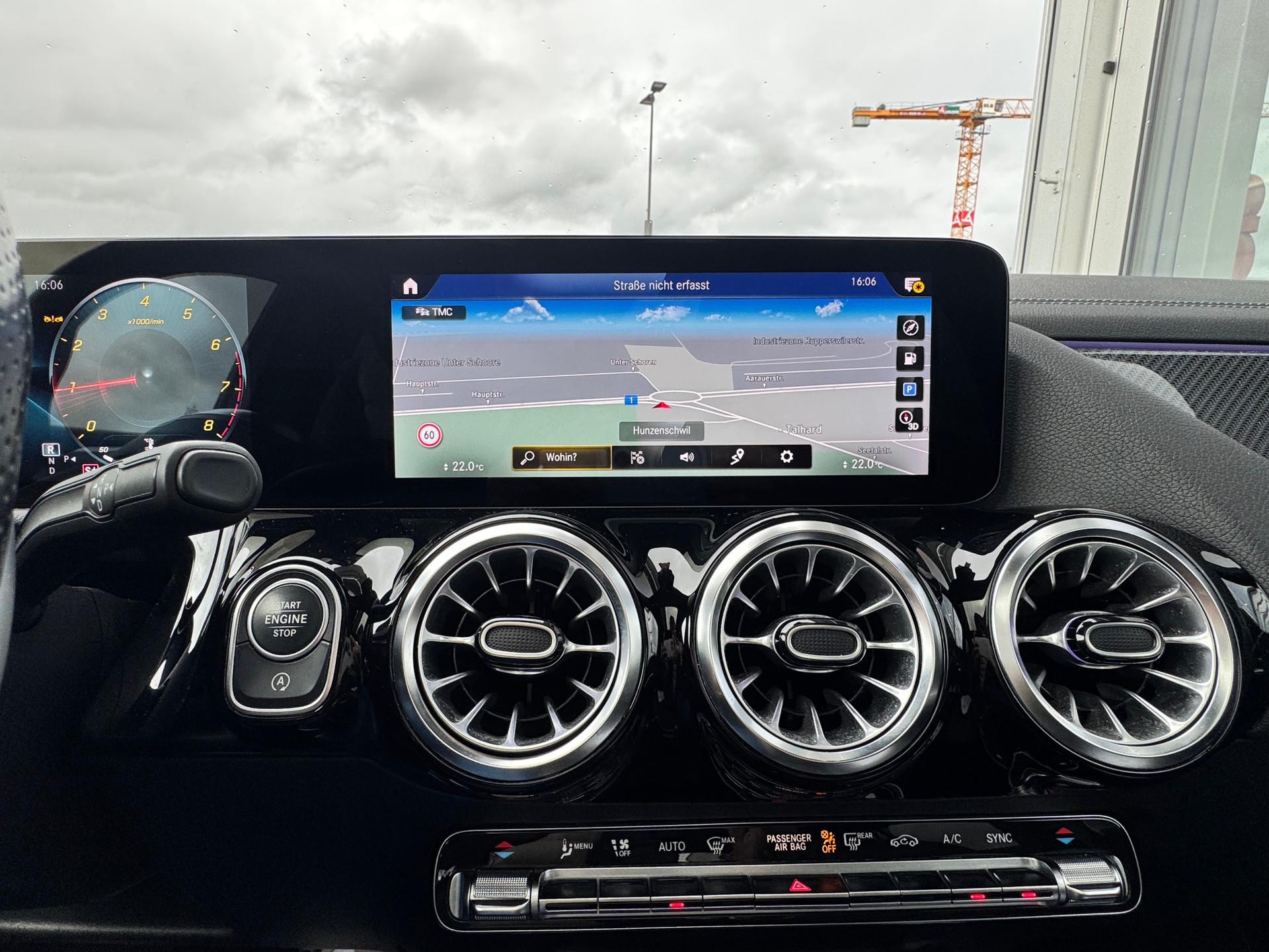 MERCEDES-BENZ GLA 35 AMG 4Matic 8G-Speedshift DCT-image-22