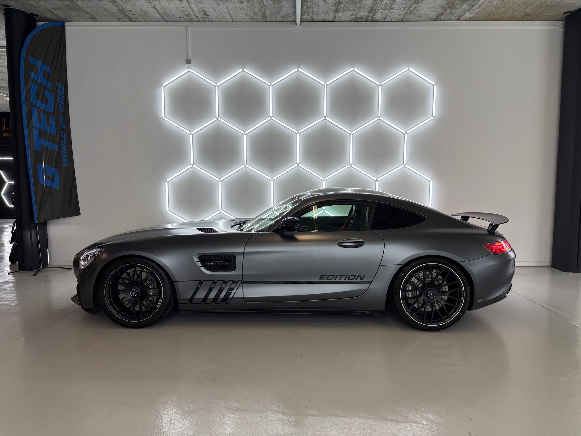 MERCEDES-BENZ AMG GT Speedshift DCT-image-2