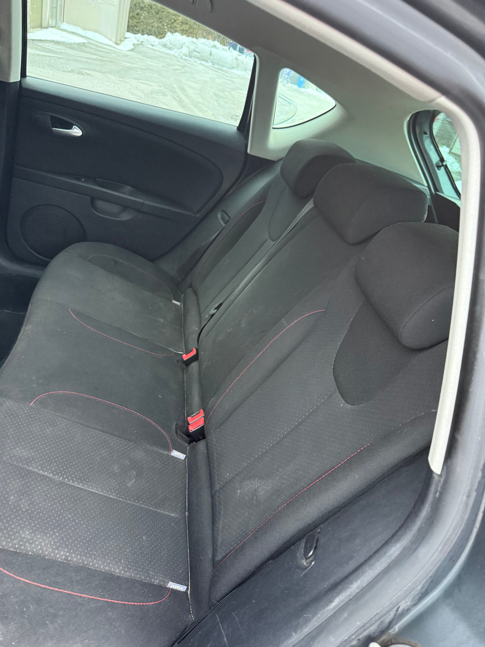 SEAT Leon 2.0 TSI FR DSG-image-14